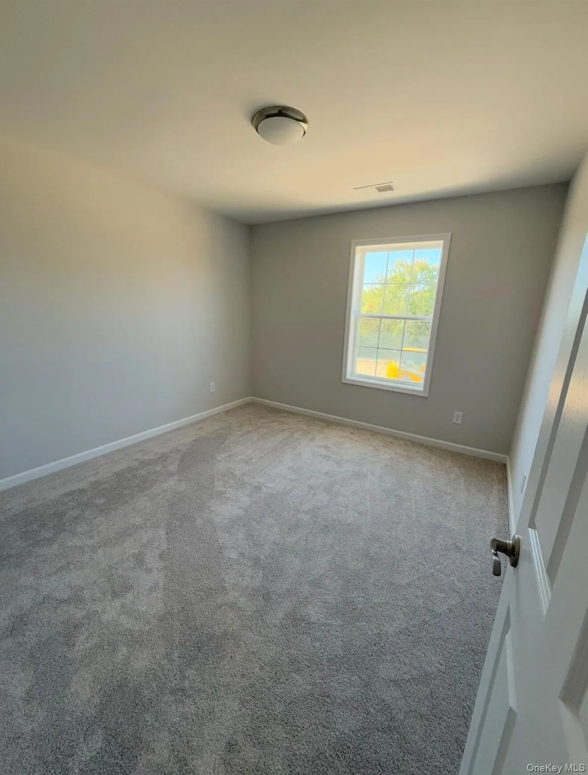 5 Amani Drive, Gardiner, NY, 3 Bedrooms Bedrooms, 8 Rooms Rooms,3 BathroomsBathrooms,Residential,For Rent,Amani,0,1033834 5 Amani Drive, Gardiner, NY, 3 Bedrooms Bedrooms, 8 Rooms Rooms,3 BathroomsBathrooms,Residential,For Rent,Amani,0,1033834