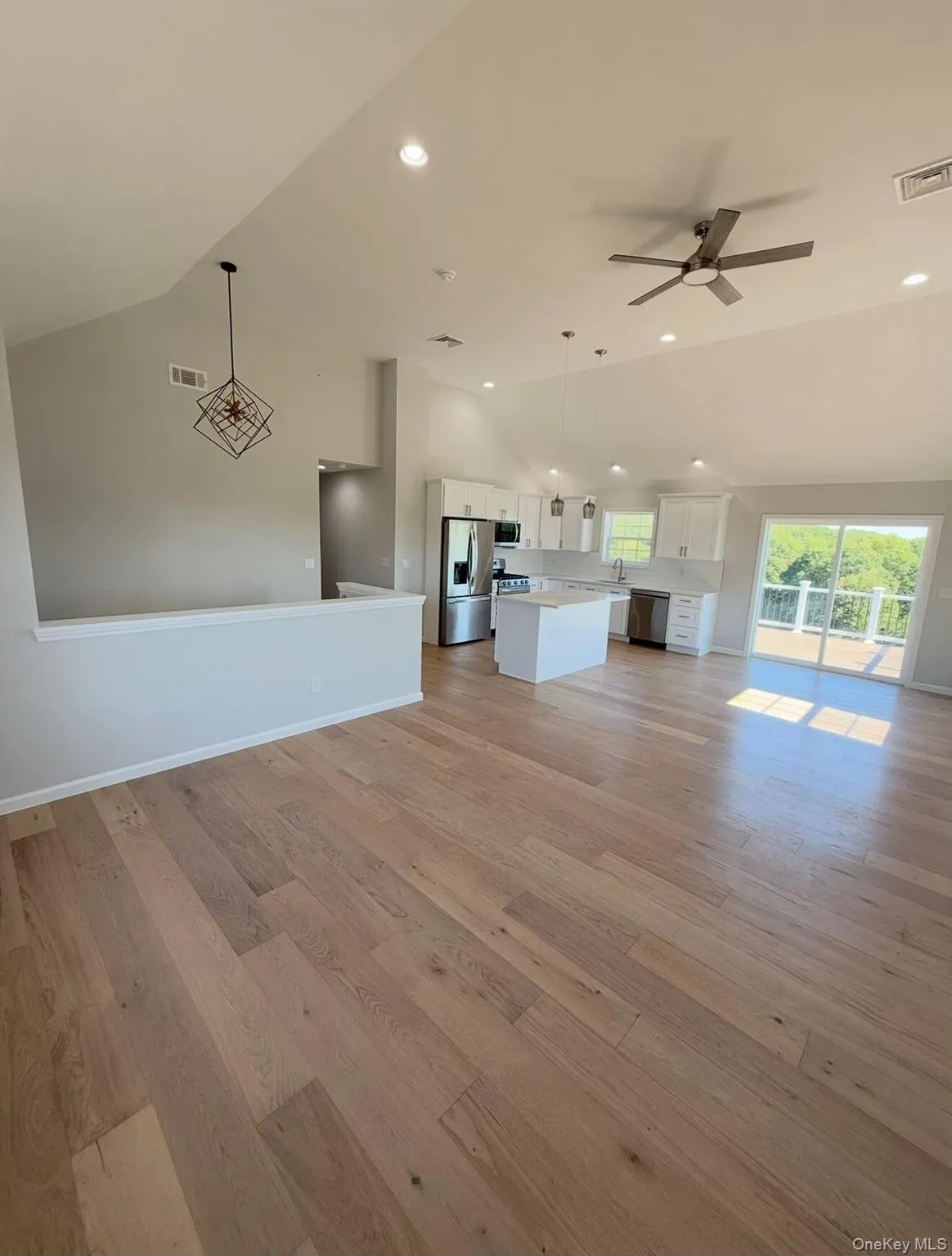 5 Amani Drive, Gardiner, NY, 3 Bedrooms Bedrooms, 8 Rooms Rooms,3 BathroomsBathrooms,Residential,For Rent,Amani,0,1033834 5 Amani Drive, Gardiner, NY, 3 Bedrooms Bedrooms, 8 Rooms Rooms,3 BathroomsBathrooms,Residential,For Rent,Amani,0,1033834