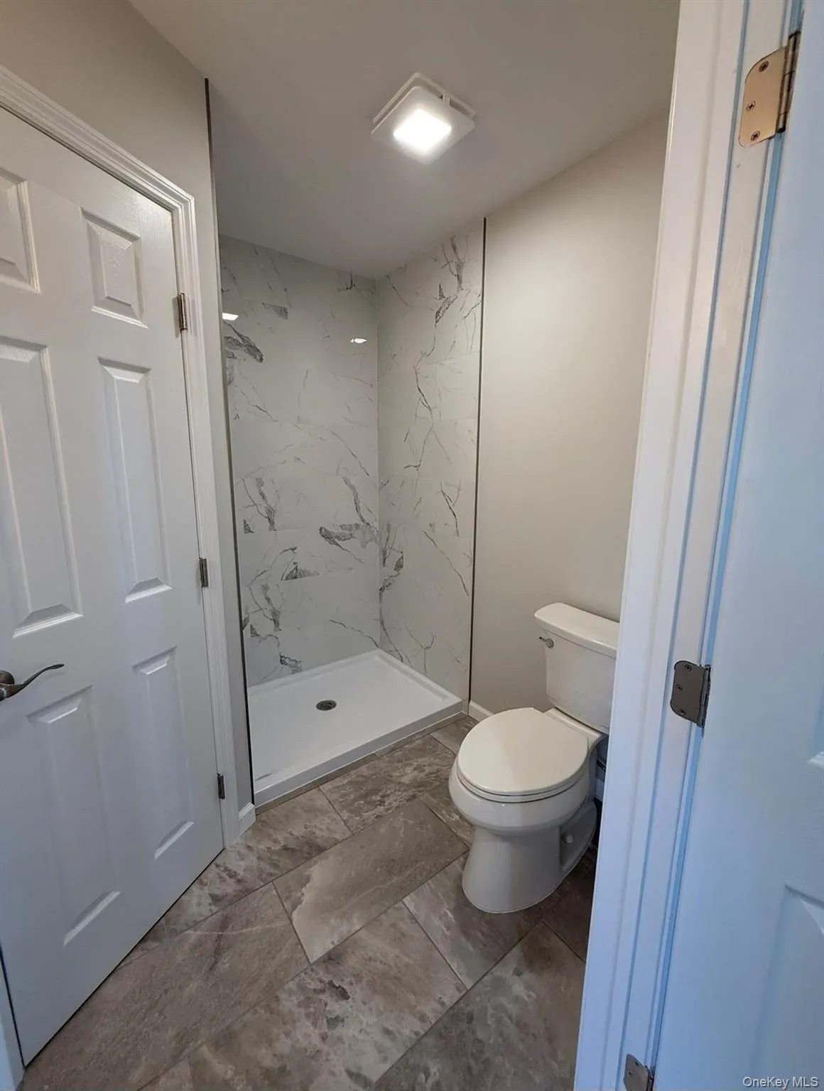 5 Amani Drive, Gardiner, NY, 3 Bedrooms Bedrooms, 8 Rooms Rooms,3 BathroomsBathrooms,Residential,For Rent,Amani,0,1033834 5 Amani Drive, Gardiner, NY, 3 Bedrooms Bedrooms, 8 Rooms Rooms,3 BathroomsBathrooms,Residential,For Rent,Amani,0,1033834