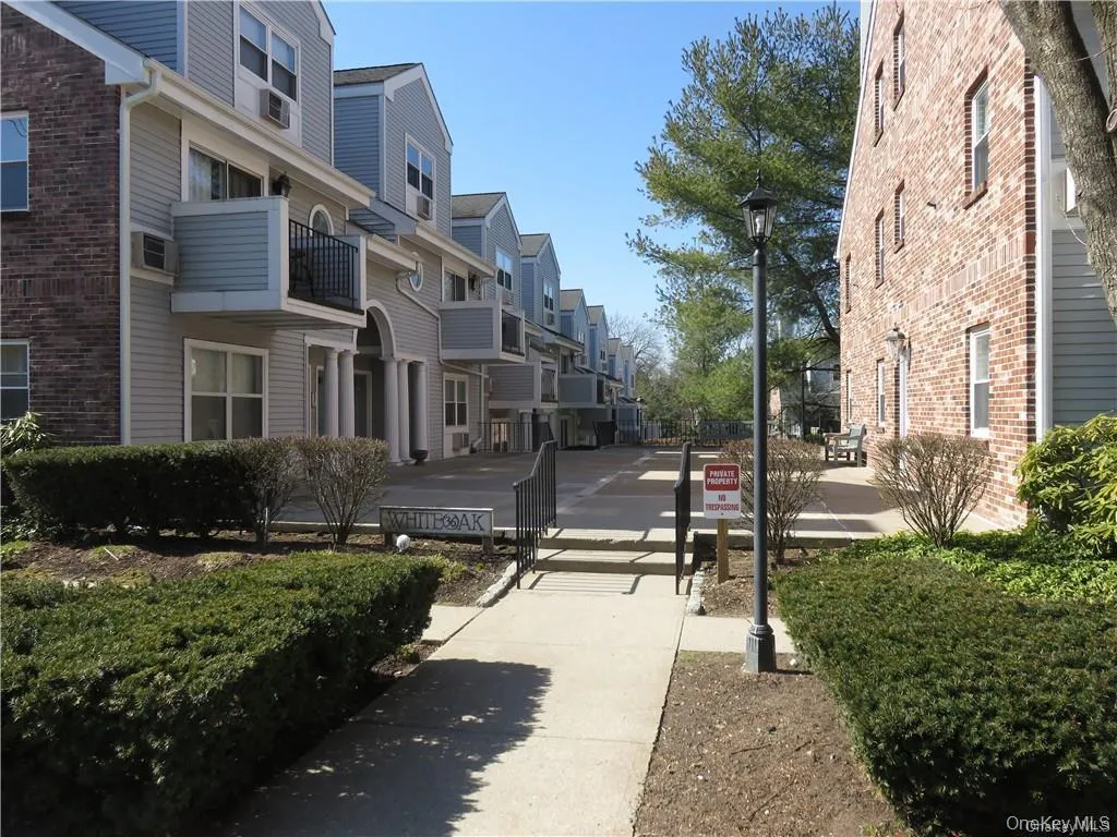 36 Greenridge Avenue, White Plains, NY, 1 Bedroom Bedrooms, 3 Rooms Rooms,1 BathroomBathrooms,Residential Lease,For Rent,Greenridge,0,1033839 36 Greenridge Avenue, White Plains, NY, 1 Bedroom Bedrooms, 3 Rooms Rooms,1 BathroomBathrooms,Residential Lease,For Rent,Greenridge,0,1033839