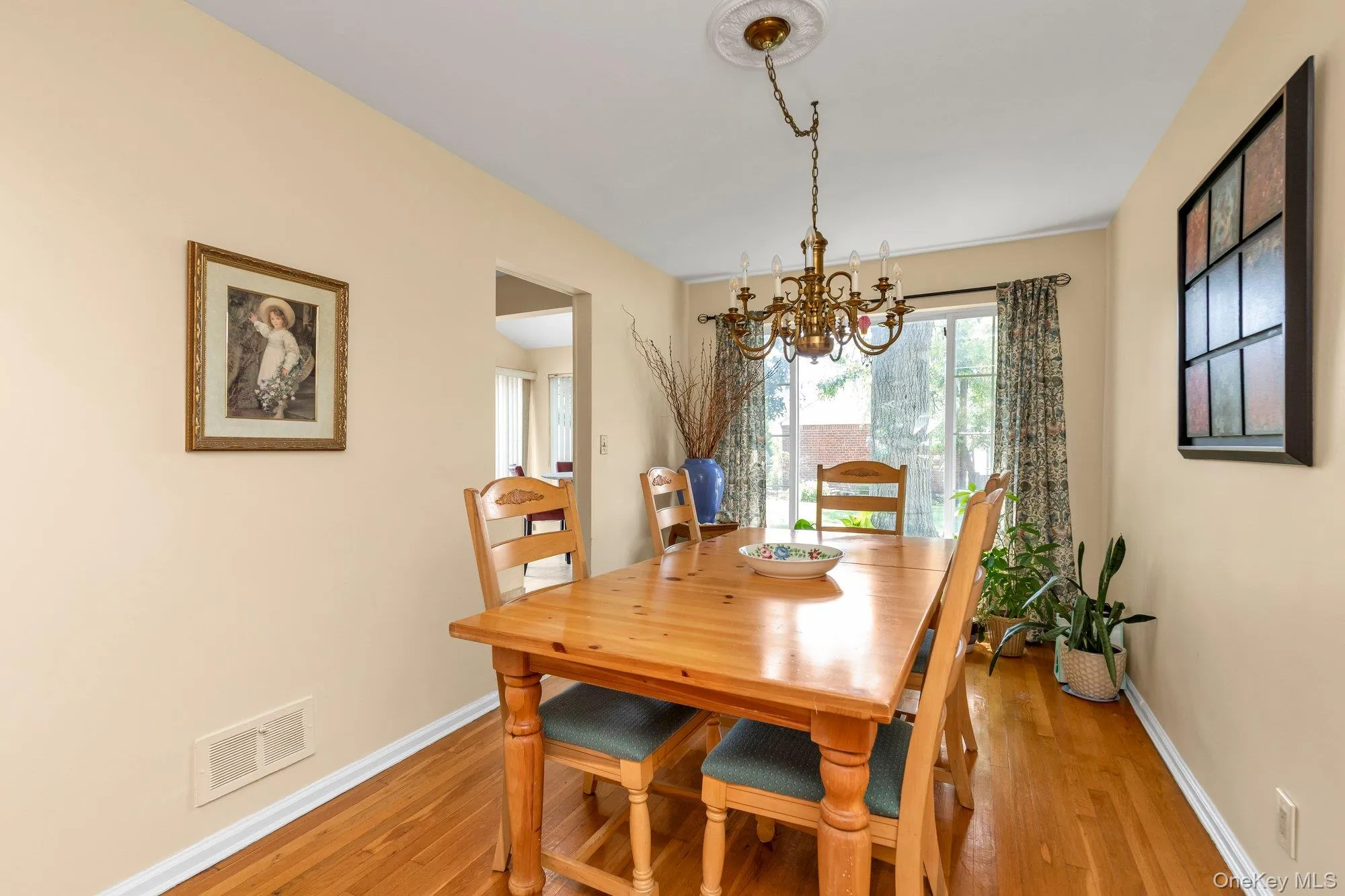 132 Norman Drive, Hempstead, NY, 3 Bedrooms Bedrooms, 7 Rooms Rooms,2 BathroomsBathrooms,Residential,For Rent,Norman,0,1033845 132 Norman Drive, Hempstead, NY, 3 Bedrooms Bedrooms, 7 Rooms Rooms,2 BathroomsBathrooms,Residential,For Rent,Norman,0,1033845