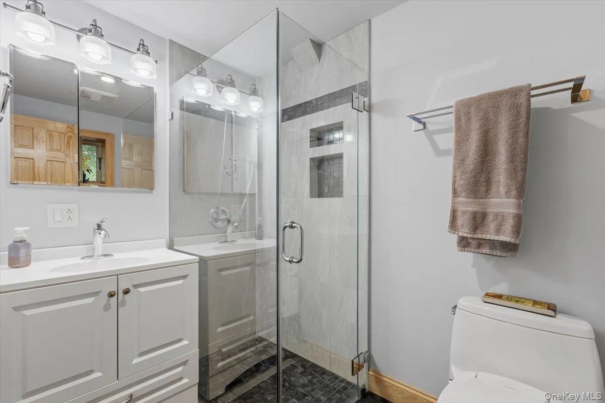 257 Watch Hill Road, Cortlandt, NY, 3 Bedrooms Bedrooms, 8 Rooms Rooms,3 BathroomsBathrooms,Residential,For Rent,Watch Hill,0,1033846 257 Watch Hill Road, Cortlandt, NY, 3 Bedrooms Bedrooms, 8 Rooms Rooms,3 BathroomsBathrooms,Residential,For Rent,Watch Hill,0,1033846