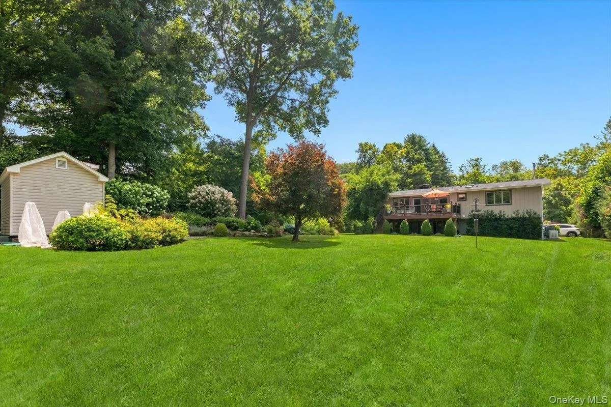 257 Watch Hill Road, Cortlandt, NY, 3 Bedrooms Bedrooms, 8 Rooms Rooms,3 BathroomsBathrooms,Residential,For Rent,Watch Hill,0,1033846 257 Watch Hill Road, Cortlandt, NY, 3 Bedrooms Bedrooms, 8 Rooms Rooms,3 BathroomsBathrooms,Residential,For Rent,Watch Hill,0,1033846