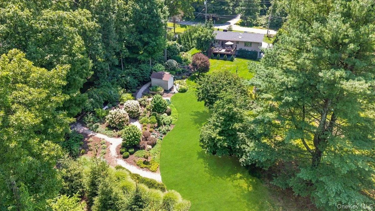 257 Watch Hill Road, Cortlandt, NY, 3 Bedrooms Bedrooms, 8 Rooms Rooms,3 BathroomsBathrooms,Residential,For Rent,Watch Hill,0,1033846 257 Watch Hill Road, Cortlandt, NY, 3 Bedrooms Bedrooms, 8 Rooms Rooms,3 BathroomsBathrooms,Residential,For Rent,Watch Hill,0,1033846