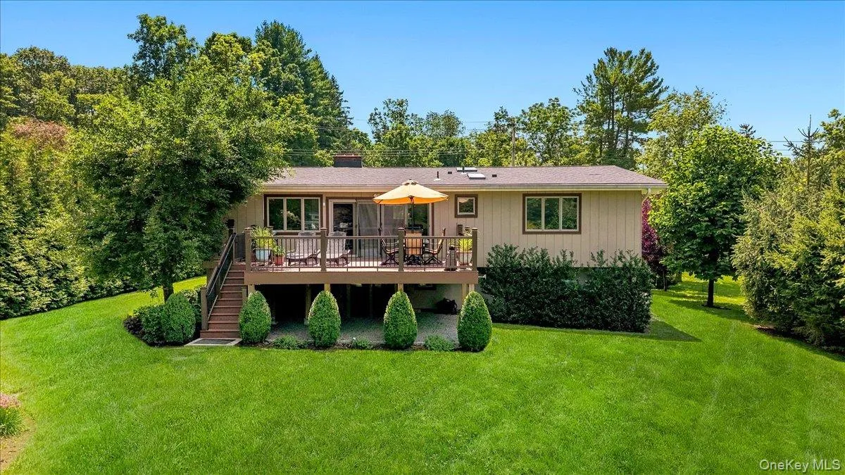 257 Watch Hill Road, Cortlandt, NY, 3 Bedrooms Bedrooms, 8 Rooms Rooms,3 BathroomsBathrooms,Residential,For Rent,Watch Hill,0,1033846 257 Watch Hill Road, Cortlandt, NY, 3 Bedrooms Bedrooms, 8 Rooms Rooms,3 BathroomsBathrooms,Residential,For Rent,Watch Hill,0,1033846