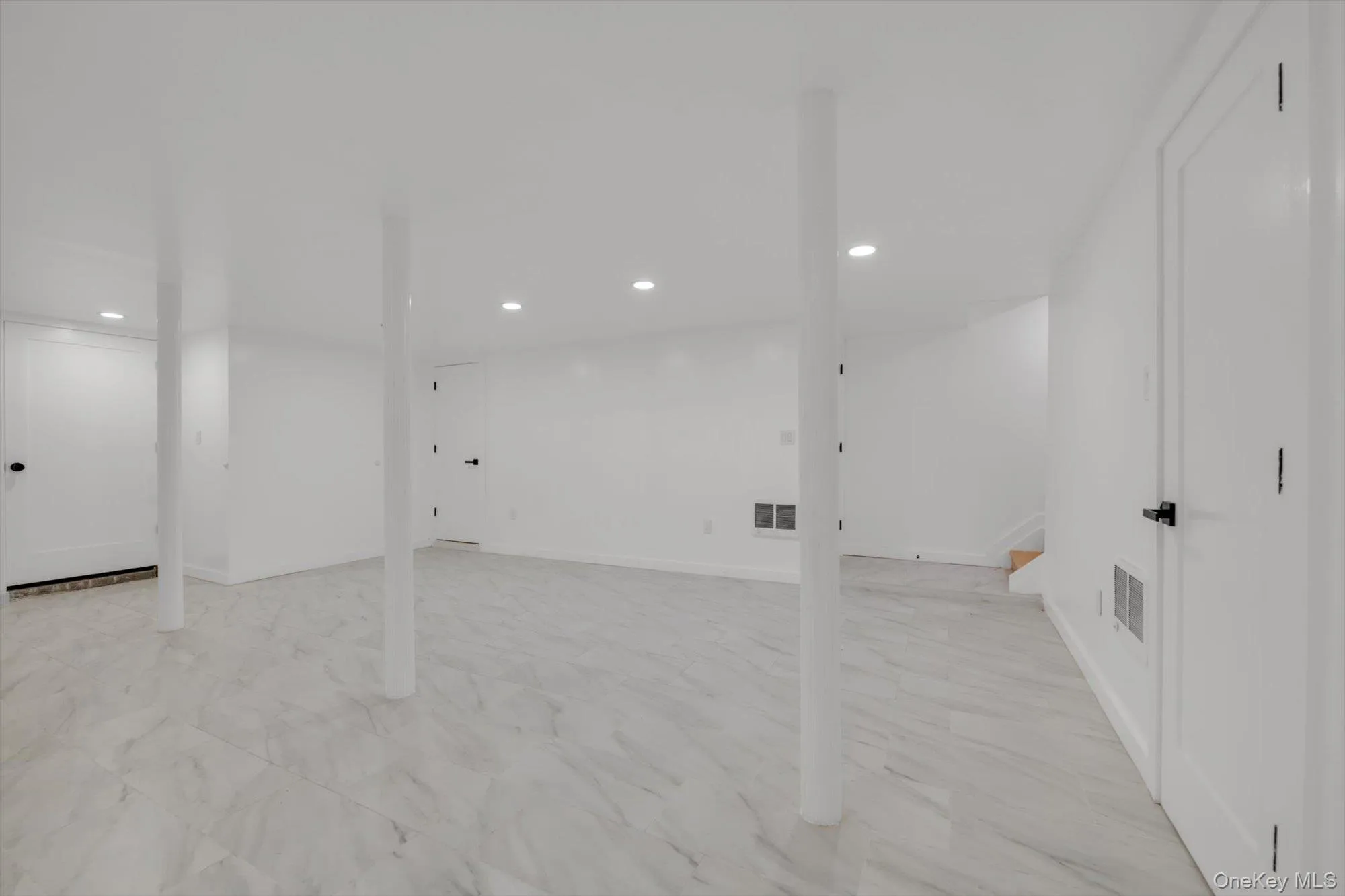 42 Stratford Road, Scarsdale, NY, 3 Bedrooms Bedrooms, 9 Rooms Rooms,3 BathroomsBathrooms,Residential,For Rent,Stratford,0,1033850 42 Stratford Road, Scarsdale, NY, 3 Bedrooms Bedrooms, 9 Rooms Rooms,3 BathroomsBathrooms,Residential,For Rent,Stratford,0,1033850