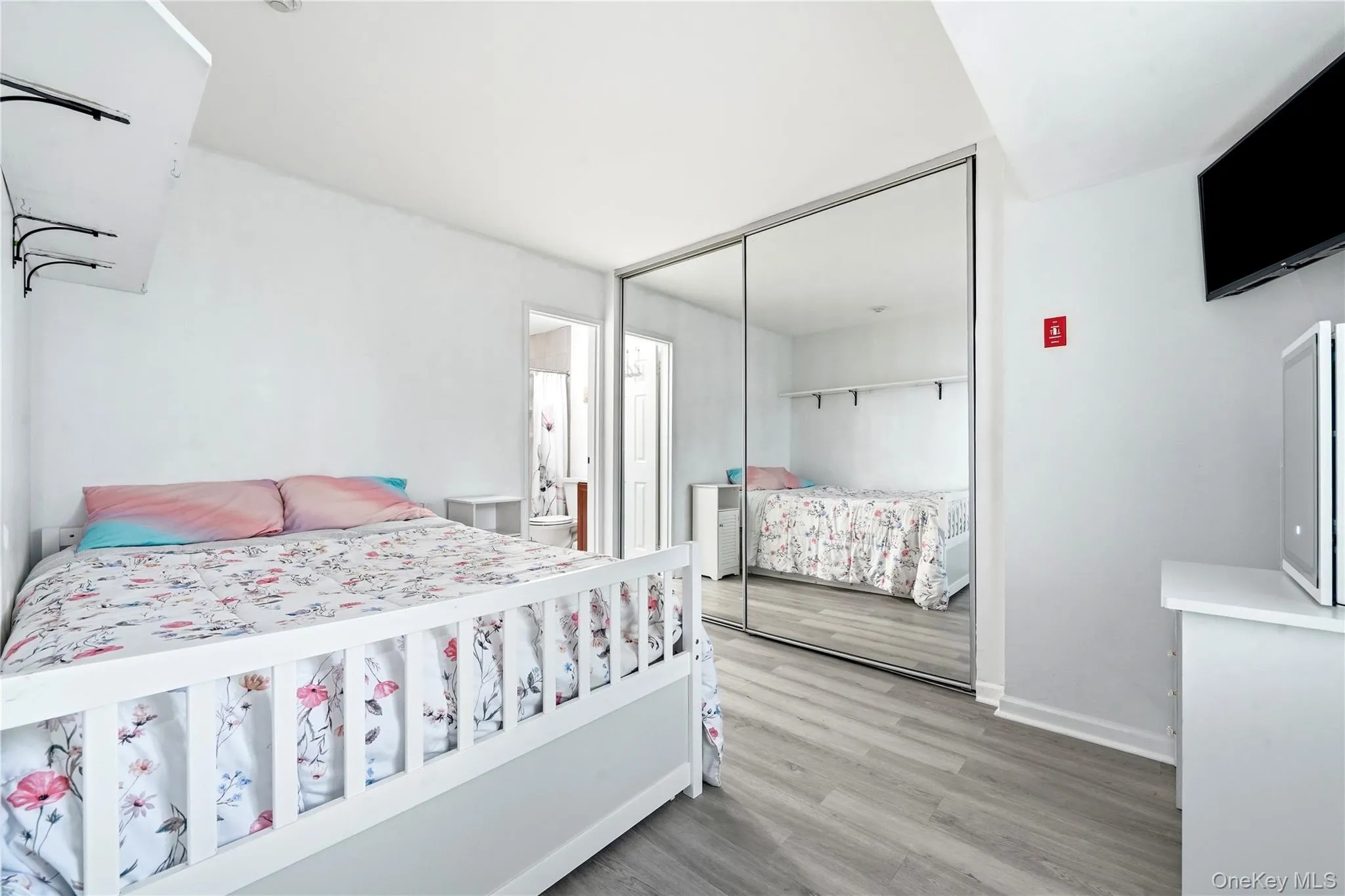 15 Sierra Court, Brookhaven, NY, 1 Bedroom Bedrooms, 3 Rooms Rooms,1 BathroomBathrooms,Residential,For Rent,Sierra,0,1033852 15 Sierra Court, Brookhaven, NY, 1 Bedroom Bedrooms, 3 Rooms Rooms,1 BathroomBathrooms,Residential,For Rent,Sierra,0,1033852
