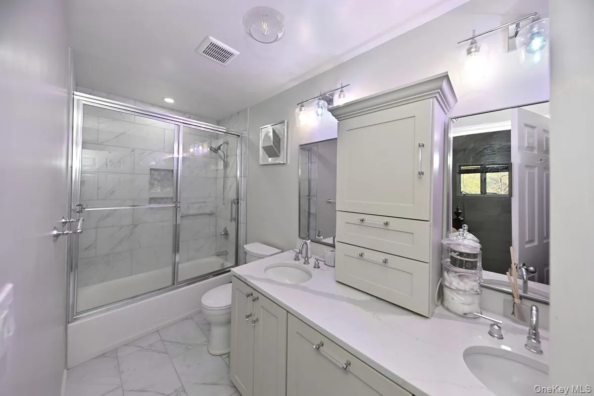 19 Sterling Road, Ramapo, NY, 4 Bedrooms Bedrooms, 11 Rooms Rooms,3 BathroomsBathrooms,Residential,For Rent,Sterling,0,1033853 19 Sterling Road, Ramapo, NY, 4 Bedrooms Bedrooms, 11 Rooms Rooms,3 BathroomsBathrooms,Residential,For Rent,Sterling,0,1033853