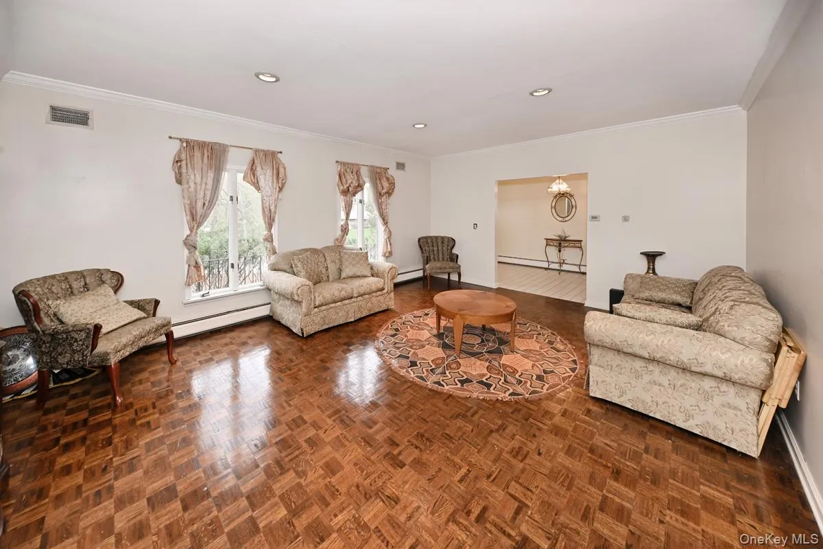 19 Sterling Road, Ramapo, NY, 4 Bedrooms Bedrooms, 11 Rooms Rooms,3 BathroomsBathrooms,Residential,For Rent,Sterling,0,1033853 19 Sterling Road, Ramapo, NY, 4 Bedrooms Bedrooms, 11 Rooms Rooms,3 BathroomsBathrooms,Residential,For Rent,Sterling,0,1033853