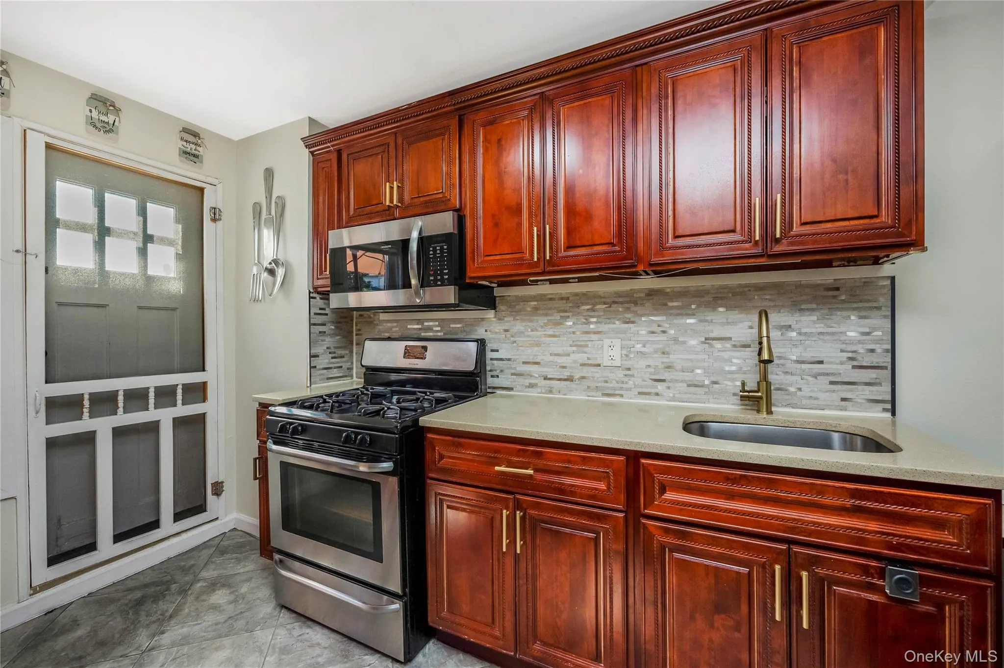 11446 145th Street, New York, NY, 3 Bedrooms Bedrooms, 7 Rooms Rooms,2 BathroomsBathrooms,Residential,For Rent,145th,0,1033856 11446 145th Street, New York, NY, 3 Bedrooms Bedrooms, 7 Rooms Rooms,2 BathroomsBathrooms,Residential,For Rent,145th,0,1033856