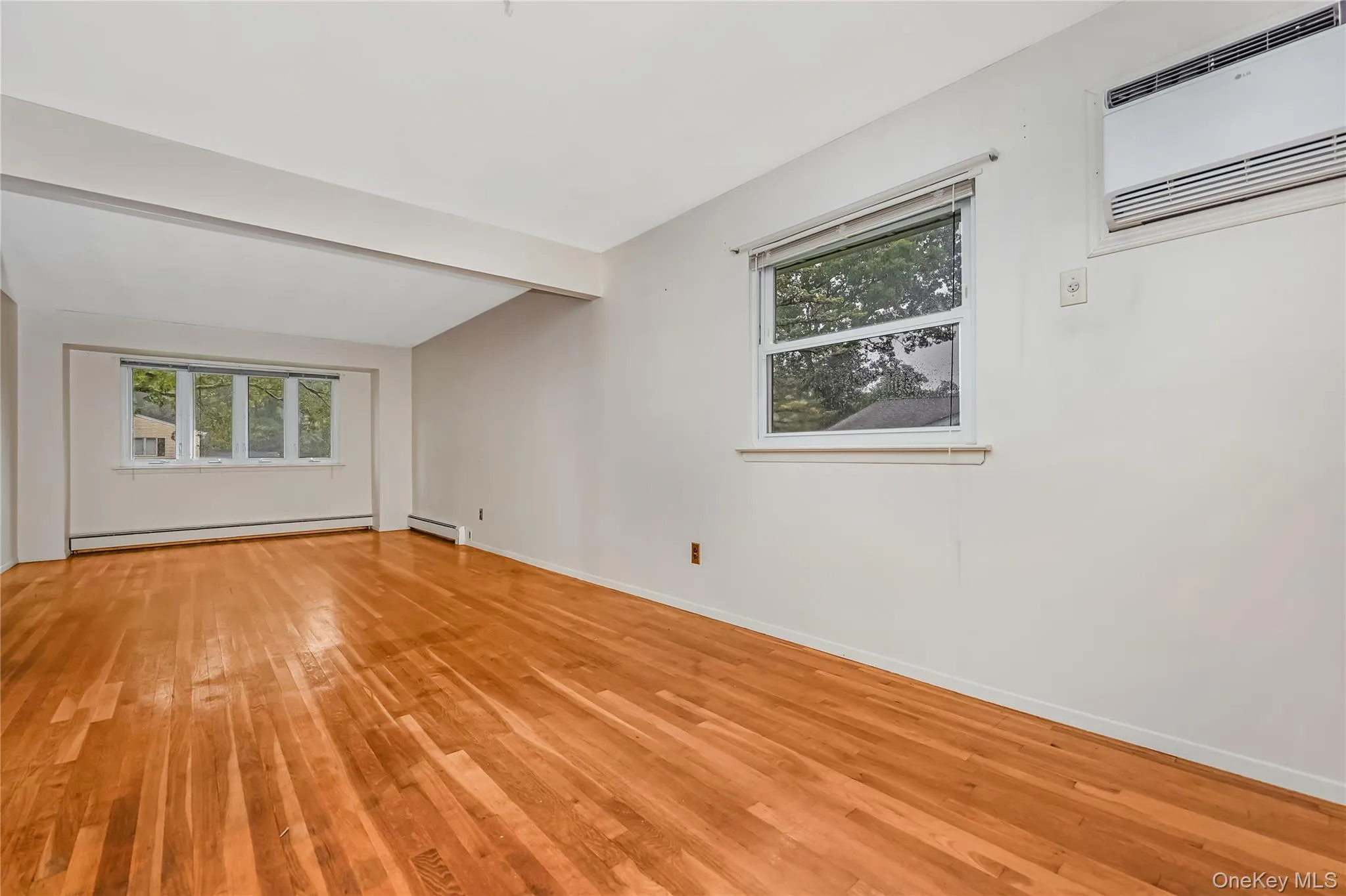 23 Country Lane Drive, Smithtown, NY, 4 Bedrooms Bedrooms, 8 Rooms Rooms,2 BathroomsBathrooms,Residential,For Rent,Country Lane,0,1033860 23 Country Lane Drive, Smithtown, NY, 4 Bedrooms Bedrooms, 8 Rooms Rooms,2 BathroomsBathrooms,Residential,For Rent,Country Lane,0,1033860