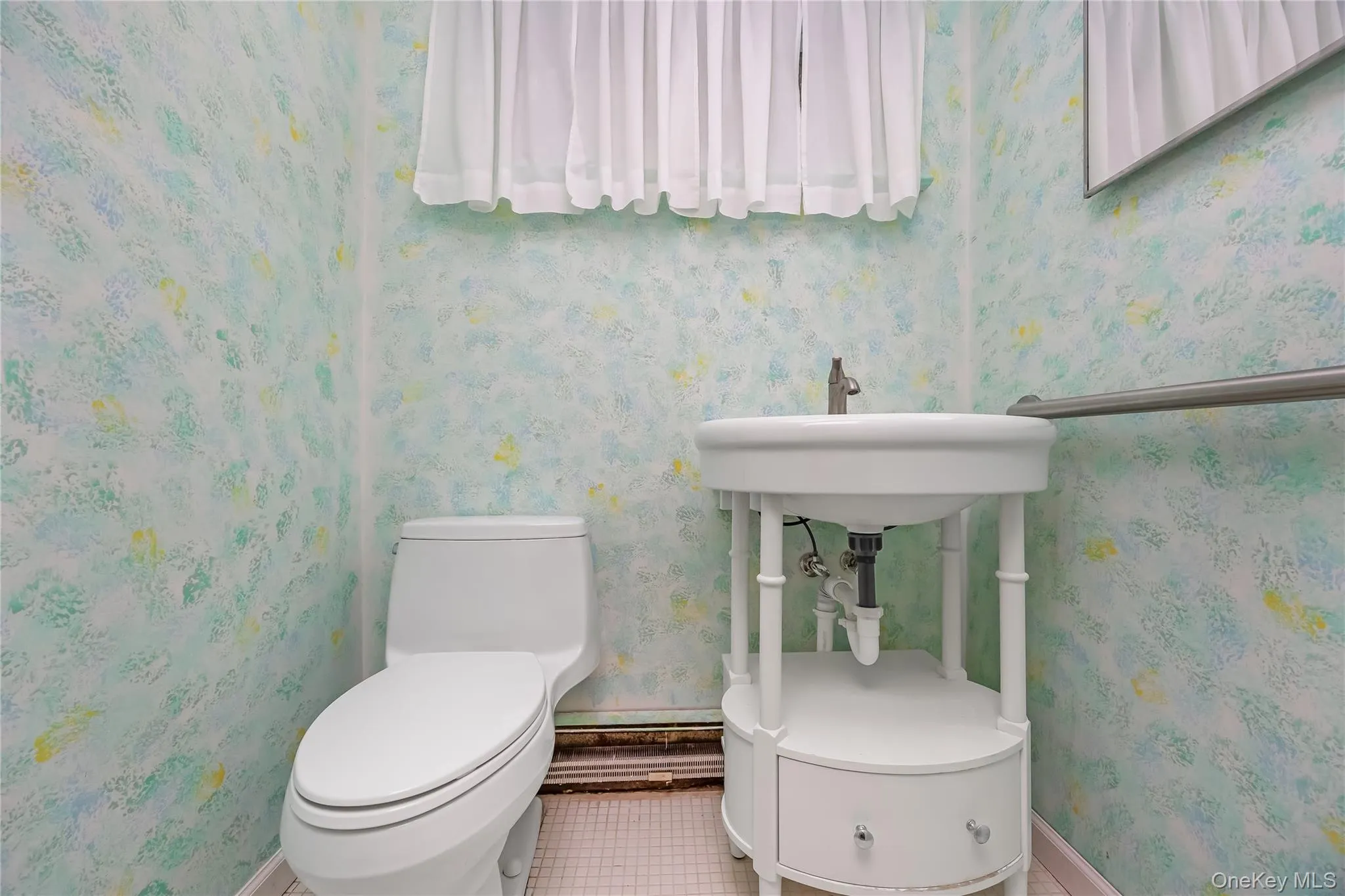 23 Country Lane Drive, Smithtown, NY, 4 Bedrooms Bedrooms, 8 Rooms Rooms,2 BathroomsBathrooms,Residential,For Rent,Country Lane,0,1033860 23 Country Lane Drive, Smithtown, NY, 4 Bedrooms Bedrooms, 8 Rooms Rooms,2 BathroomsBathrooms,Residential,For Rent,Country Lane,0,1033860