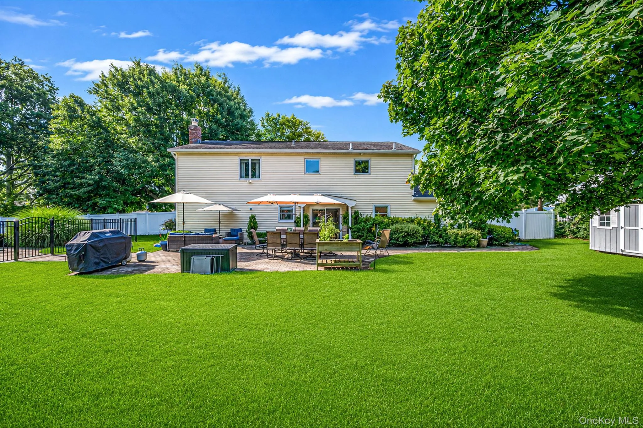 64 Plymouth Avenue, Brookhaven, NY, 4 Bedrooms Bedrooms, 11 Rooms Rooms,2 BathroomsBathrooms,Residential,For Rent,Plymouth,0,1033861 64 Plymouth Avenue, Brookhaven, NY, 4 Bedrooms Bedrooms, 11 Rooms Rooms,2 BathroomsBathrooms,Residential,For Rent,Plymouth,0,1033861