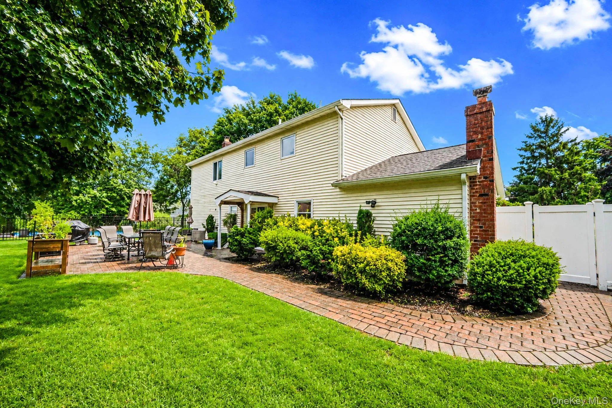 64 Plymouth Avenue, Brookhaven, NY, 4 Bedrooms Bedrooms, 11 Rooms Rooms,2 BathroomsBathrooms,Residential,For Rent,Plymouth,0,1033861 64 Plymouth Avenue, Brookhaven, NY, 4 Bedrooms Bedrooms, 11 Rooms Rooms,2 BathroomsBathrooms,Residential,For Rent,Plymouth,0,1033861