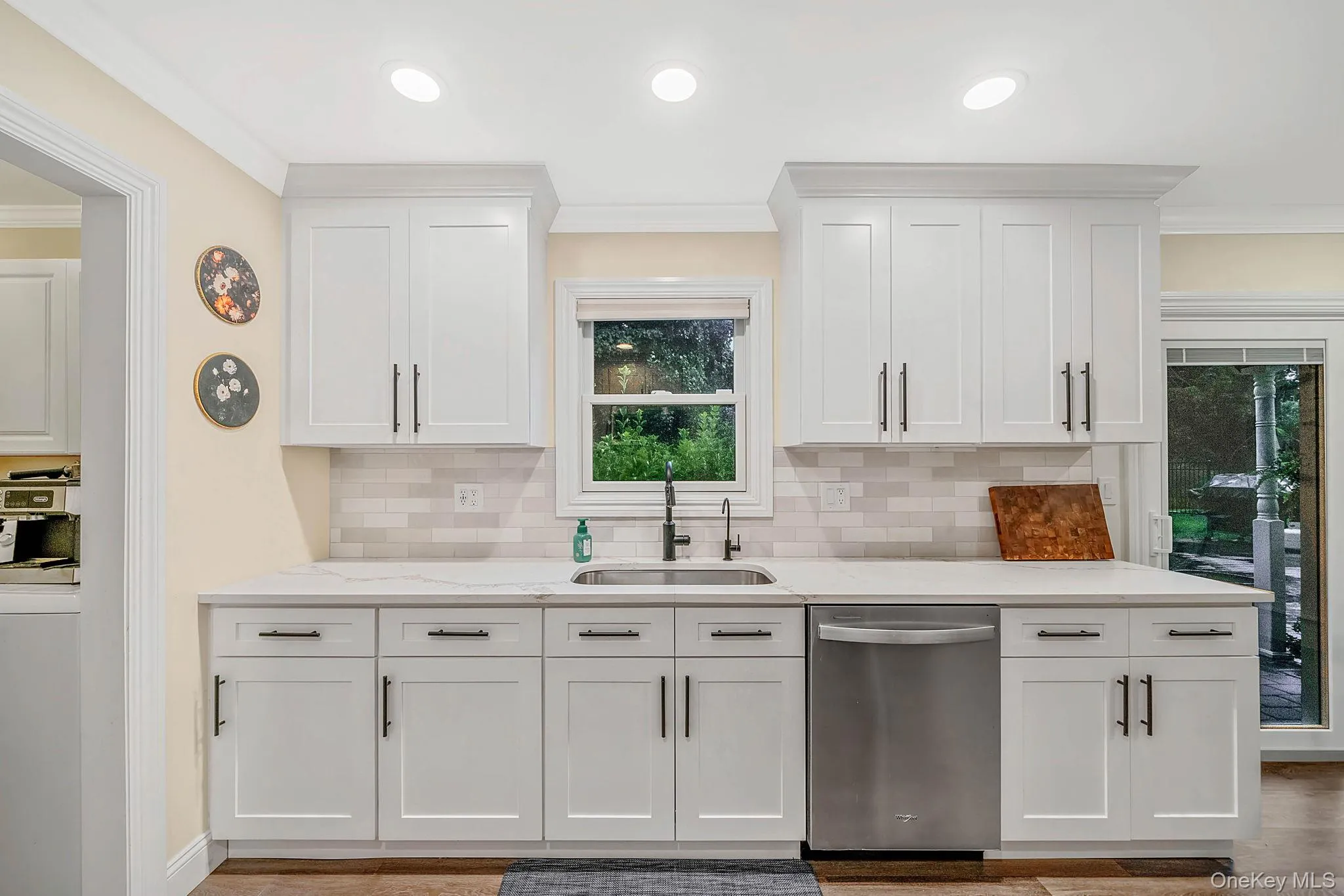 64 Plymouth Avenue, Brookhaven, NY, 4 Bedrooms Bedrooms, 11 Rooms Rooms,2 BathroomsBathrooms,Residential,For Rent,Plymouth,0,1033861 64 Plymouth Avenue, Brookhaven, NY, 4 Bedrooms Bedrooms, 11 Rooms Rooms,2 BathroomsBathrooms,Residential,For Rent,Plymouth,0,1033861