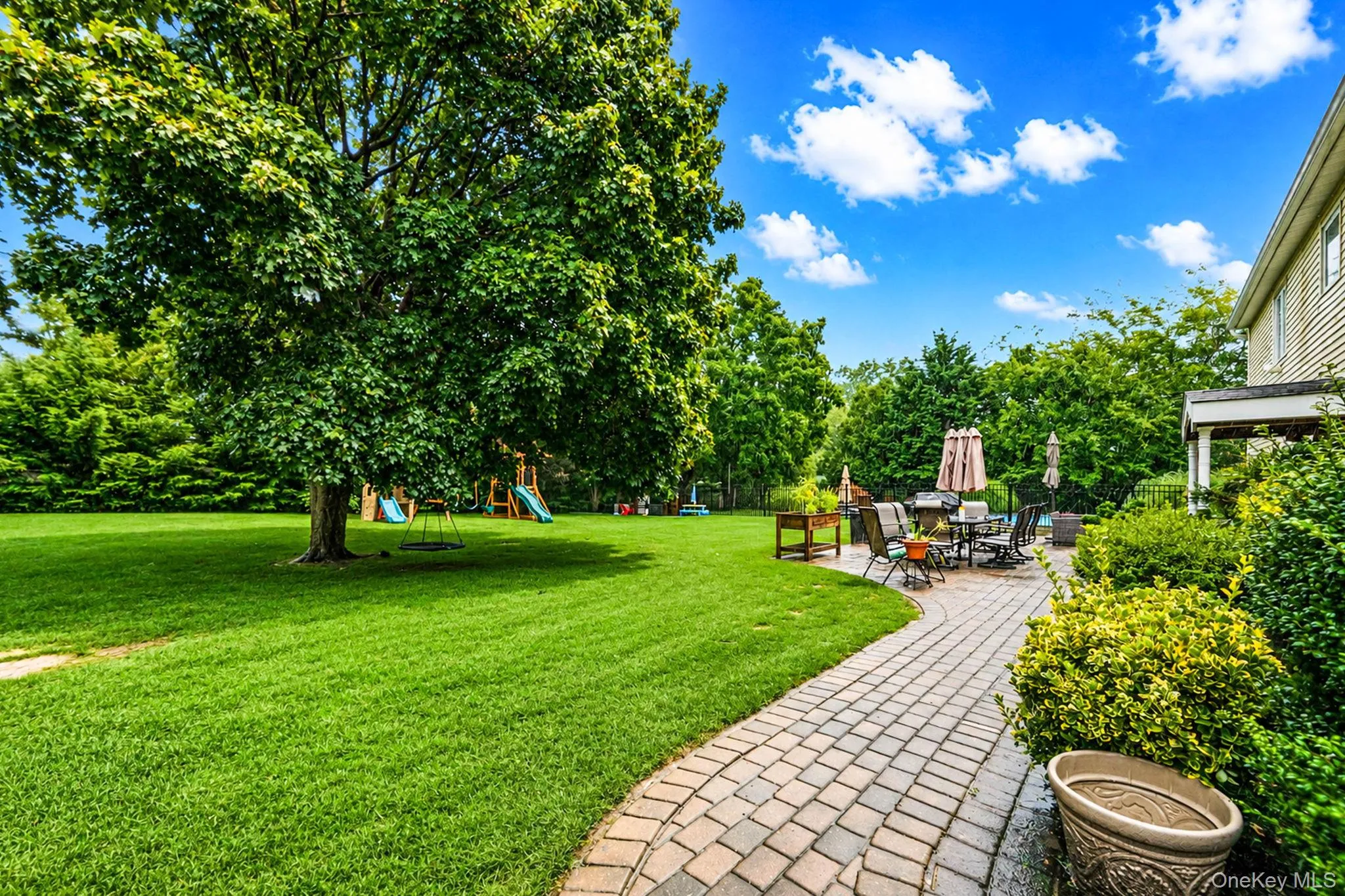 64 Plymouth Avenue, Brookhaven, NY, 4 Bedrooms Bedrooms, 11 Rooms Rooms,2 BathroomsBathrooms,Residential,For Rent,Plymouth,0,1033861 64 Plymouth Avenue, Brookhaven, NY, 4 Bedrooms Bedrooms, 11 Rooms Rooms,2 BathroomsBathrooms,Residential,For Rent,Plymouth,0,1033861