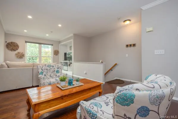 35 Meadow Lane, Clarkstown, NY, 2 Bedrooms Bedrooms, 9 Rooms Rooms,2 BathroomsBathrooms,Residential,For Rent,Meadow,0,1033863 35 Meadow Lane, Clarkstown, NY, 2 Bedrooms Bedrooms, 9 Rooms Rooms,2 BathroomsBathrooms,Residential,For Rent,Meadow,0,1033863