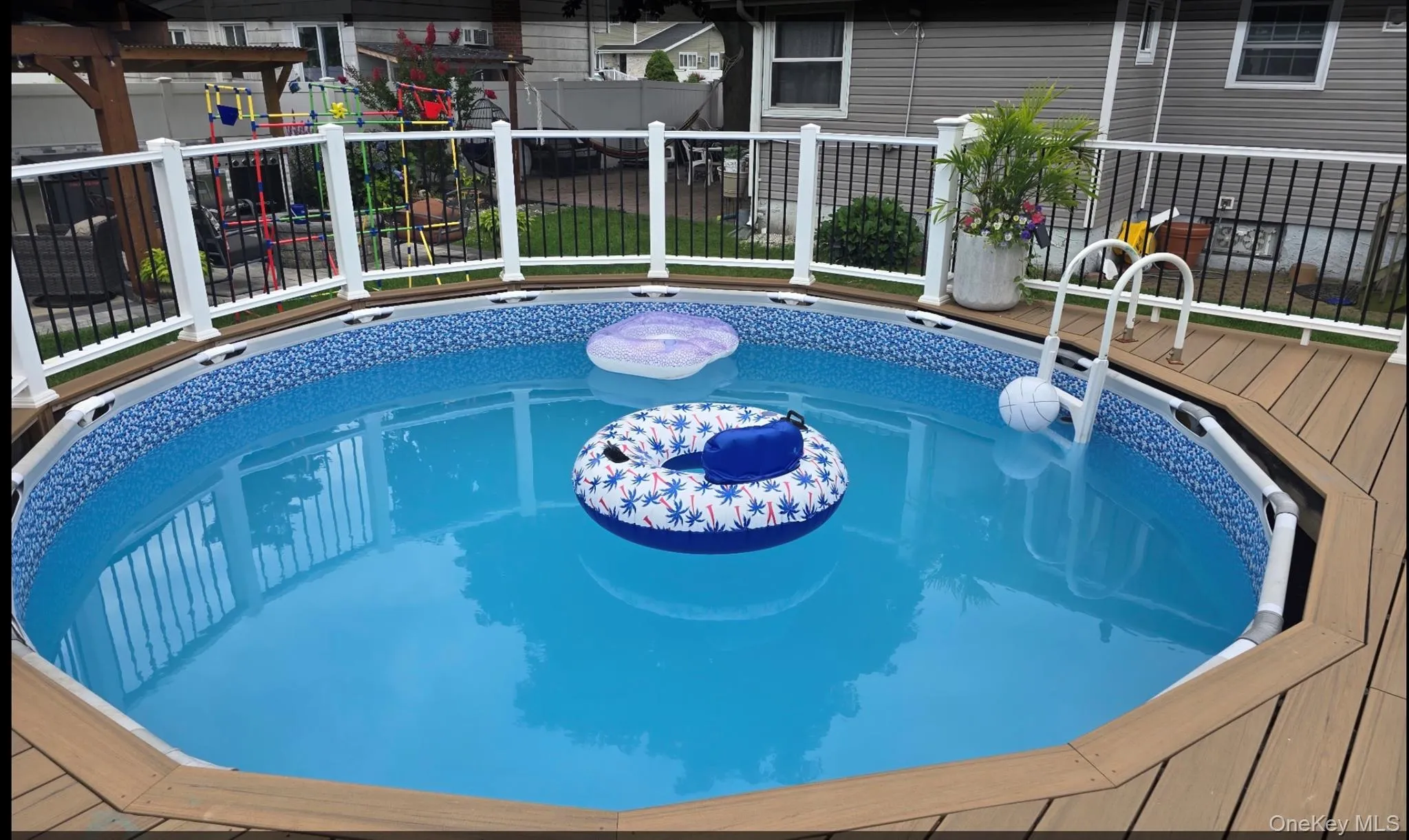 353 Barleau Street, Islip, NY, 6 Bedrooms Bedrooms, 11 Rooms Rooms,3 BathroomsBathrooms,Residential,For Rent,Barleau,0,1033864 353 Barleau Street, Islip, NY, 6 Bedrooms Bedrooms, 11 Rooms Rooms,3 BathroomsBathrooms,Residential,For Rent,Barleau,0,1033864