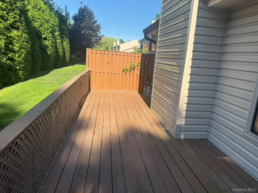 31 Stanford Court, Hempstead, NY, 2 Bedrooms Bedrooms, 5 Rooms Rooms,1 BathroomBathrooms,Residential Lease,For Rent,Stanford,0,1033865 31 Stanford Court, Hempstead, NY, 2 Bedrooms Bedrooms, 5 Rooms Rooms,1 BathroomBathrooms,Residential Lease,For Rent,Stanford,0,1033865