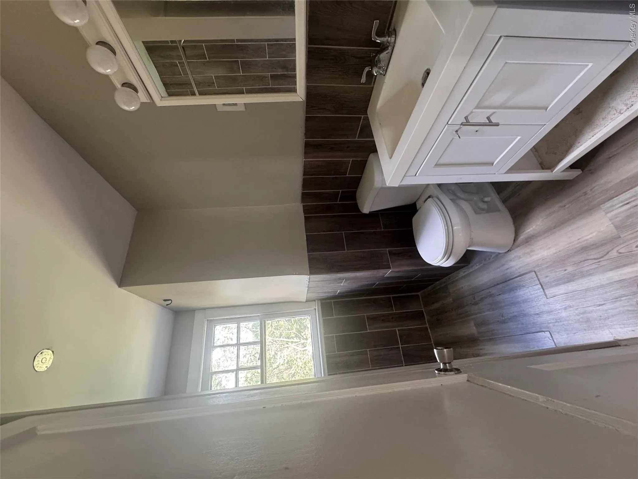 425 Landing Avenue, Smithtown, NY, 4 Bedrooms Bedrooms, 6 Rooms Rooms,2 BathroomsBathrooms,Residential Lease,For Rent,Landing,0,1033868 425 Landing Avenue, Smithtown, NY, 4 Bedrooms Bedrooms, 6 Rooms Rooms,2 BathroomsBathrooms,Residential Lease,For Rent,Landing,0,1033868