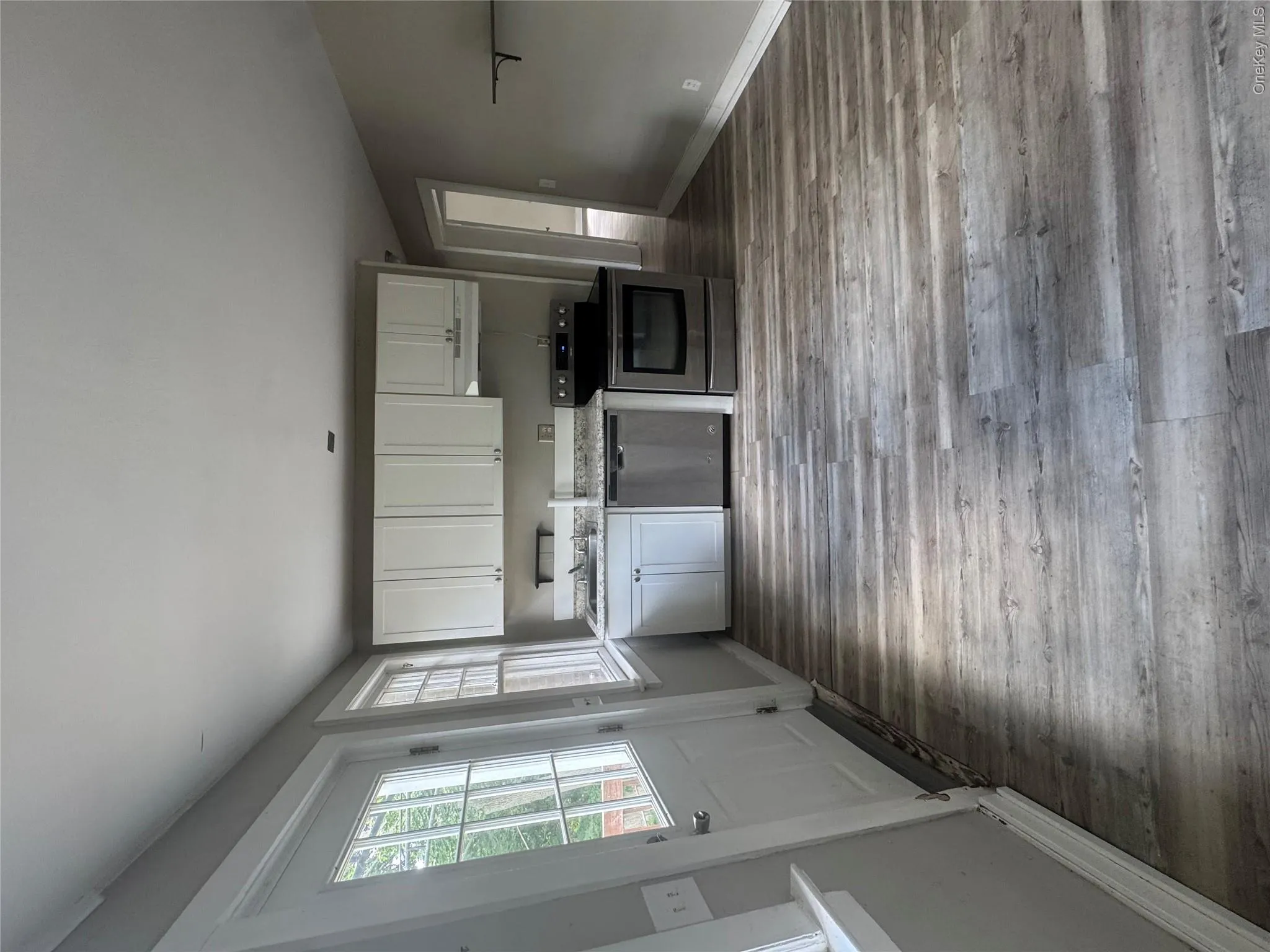 425 Landing Avenue, Smithtown, NY, 4 Bedrooms Bedrooms, 6 Rooms Rooms,2 BathroomsBathrooms,Residential Lease,For Rent,Landing,0,1033868 425 Landing Avenue, Smithtown, NY, 4 Bedrooms Bedrooms, 6 Rooms Rooms,2 BathroomsBathrooms,Residential Lease,For Rent,Landing,0,1033868