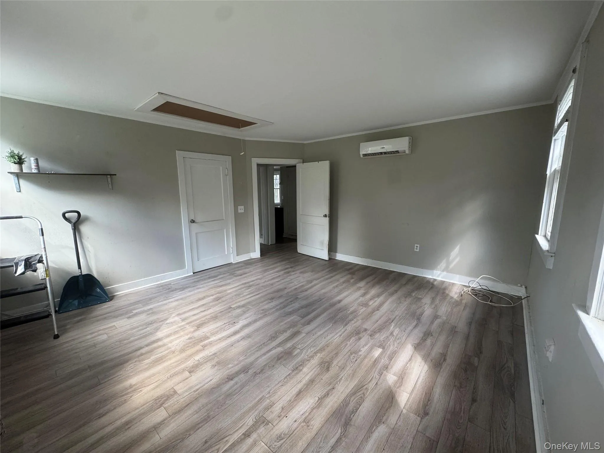 425 Landing Avenue, Smithtown, NY, 4 Bedrooms Bedrooms, 6 Rooms Rooms,2 BathroomsBathrooms,Residential Lease,For Rent,Landing,0,1033868 425 Landing Avenue, Smithtown, NY, 4 Bedrooms Bedrooms, 6 Rooms Rooms,2 BathroomsBathrooms,Residential Lease,For Rent,Landing,0,1033868