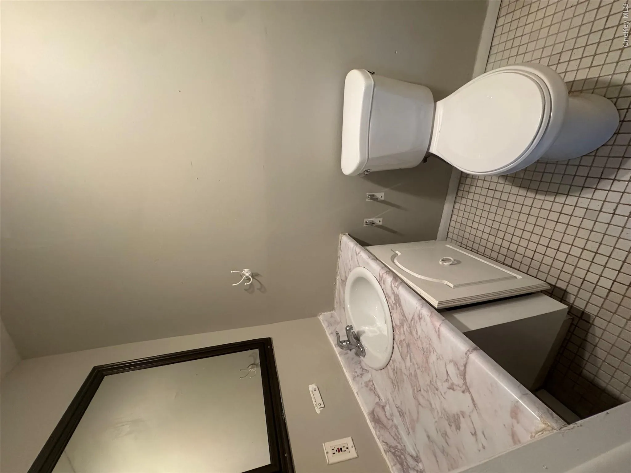 425 Landing Avenue, Smithtown, NY, 4 Bedrooms Bedrooms, 6 Rooms Rooms,2 BathroomsBathrooms,Residential Lease,For Rent,Landing,0,1033868 425 Landing Avenue, Smithtown, NY, 4 Bedrooms Bedrooms, 6 Rooms Rooms,2 BathroomsBathrooms,Residential Lease,For Rent,Landing,0,1033868