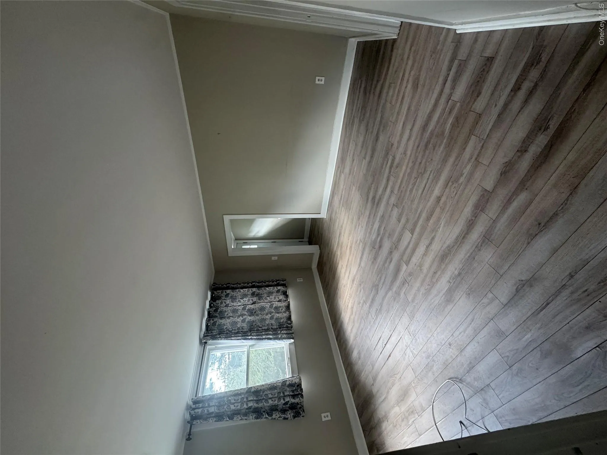 425 Landing Avenue, Smithtown, NY, 4 Bedrooms Bedrooms, 6 Rooms Rooms,2 BathroomsBathrooms,Residential Lease,For Rent,Landing,0,1033868 425 Landing Avenue, Smithtown, NY, 4 Bedrooms Bedrooms, 6 Rooms Rooms,2 BathroomsBathrooms,Residential Lease,For Rent,Landing,0,1033868