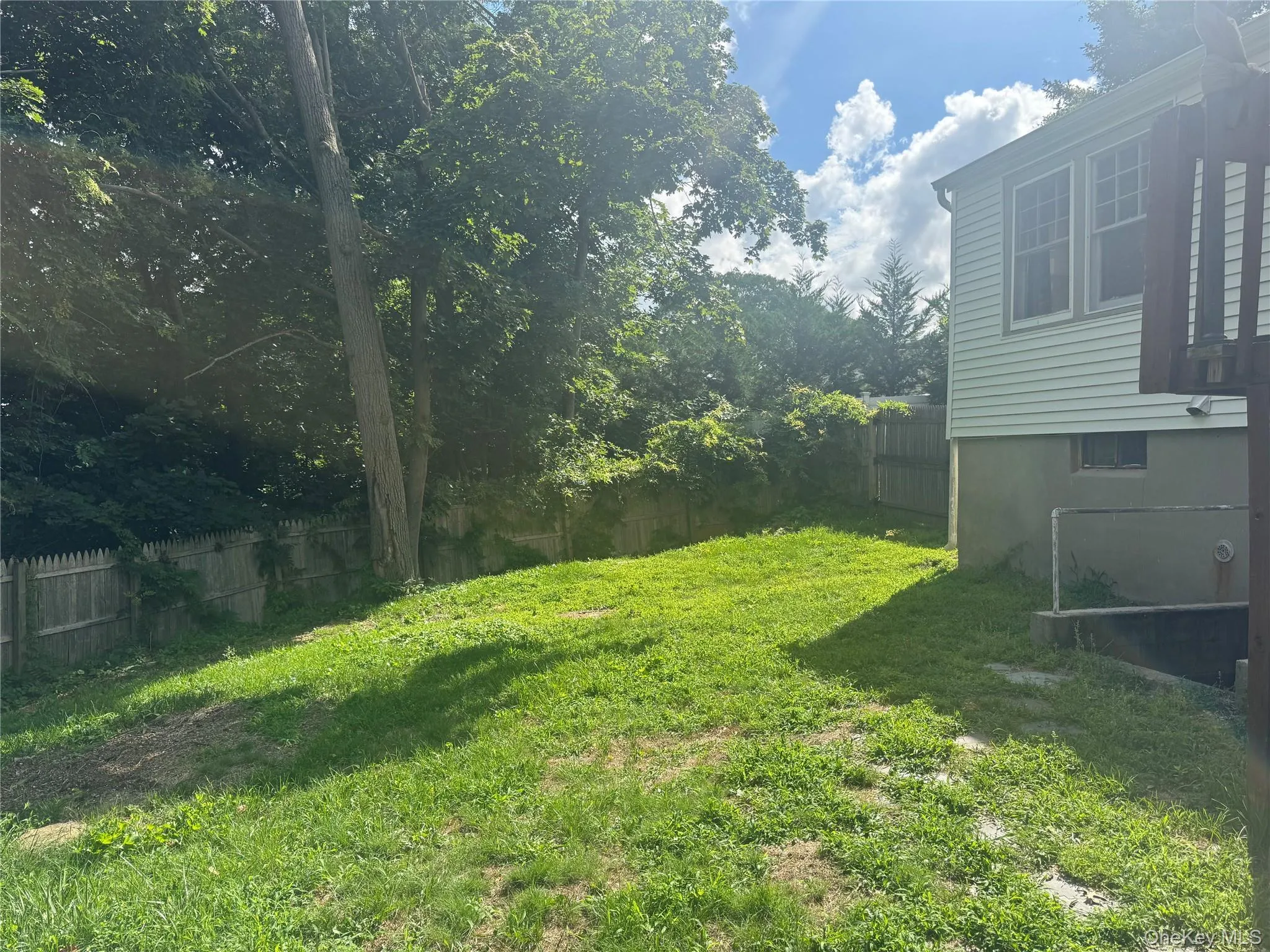 425 Landing Avenue, Smithtown, NY, 4 Bedrooms Bedrooms, 6 Rooms Rooms,2 BathroomsBathrooms,Residential Lease,For Rent,Landing,0,1033868 425 Landing Avenue, Smithtown, NY, 4 Bedrooms Bedrooms, 6 Rooms Rooms,2 BathroomsBathrooms,Residential Lease,For Rent,Landing,0,1033868