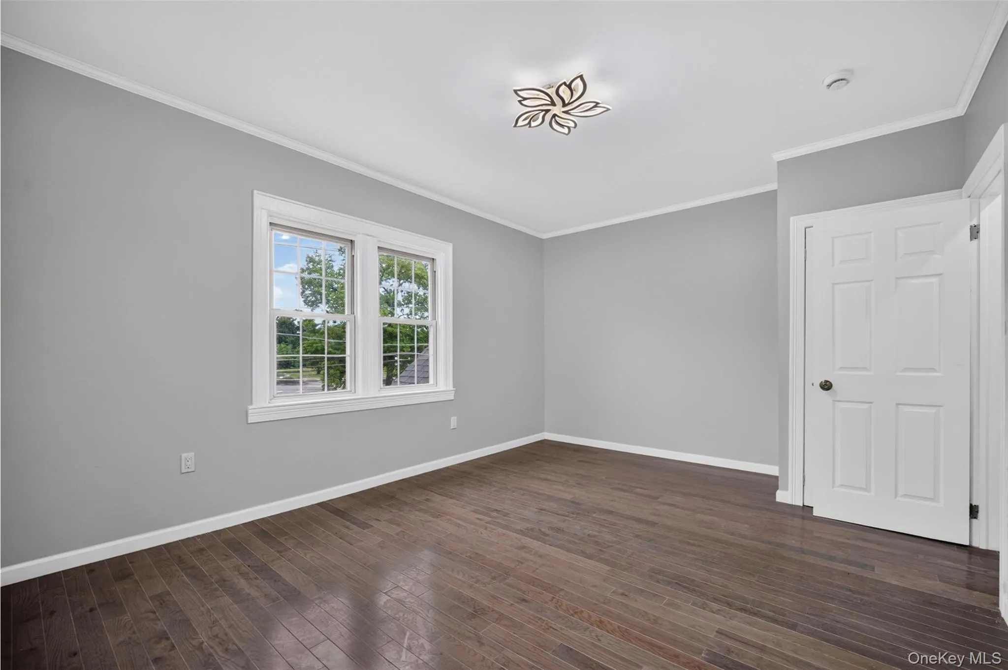 94-45 243rd Street, Hempstead, NY, 3 Bedrooms Bedrooms, 5 Rooms Rooms,1 BathroomBathrooms,Residential,For Rent,243rd,0,1033871 94-45 243rd Street, Hempstead, NY, 3 Bedrooms Bedrooms, 5 Rooms Rooms,1 BathroomBathrooms,Residential,For Rent,243rd,0,1033871