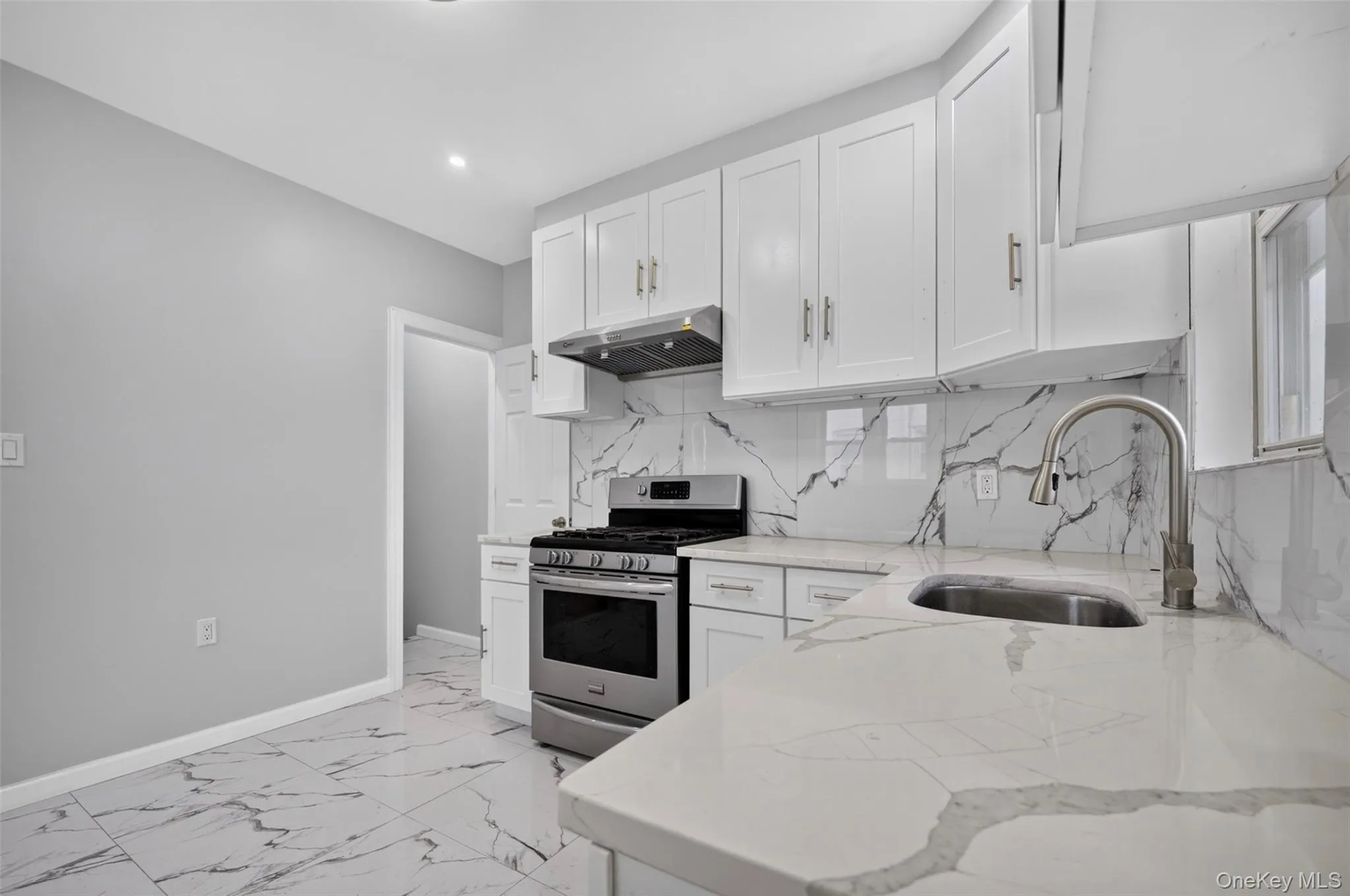 94-45 243rd Street, Hempstead, NY, 3 Bedrooms Bedrooms, 5 Rooms Rooms,1 BathroomBathrooms,Residential,For Rent,243rd,0,1033871 94-45 243rd Street, Hempstead, NY, 3 Bedrooms Bedrooms, 5 Rooms Rooms,1 BathroomBathrooms,Residential,For Rent,243rd,0,1033871