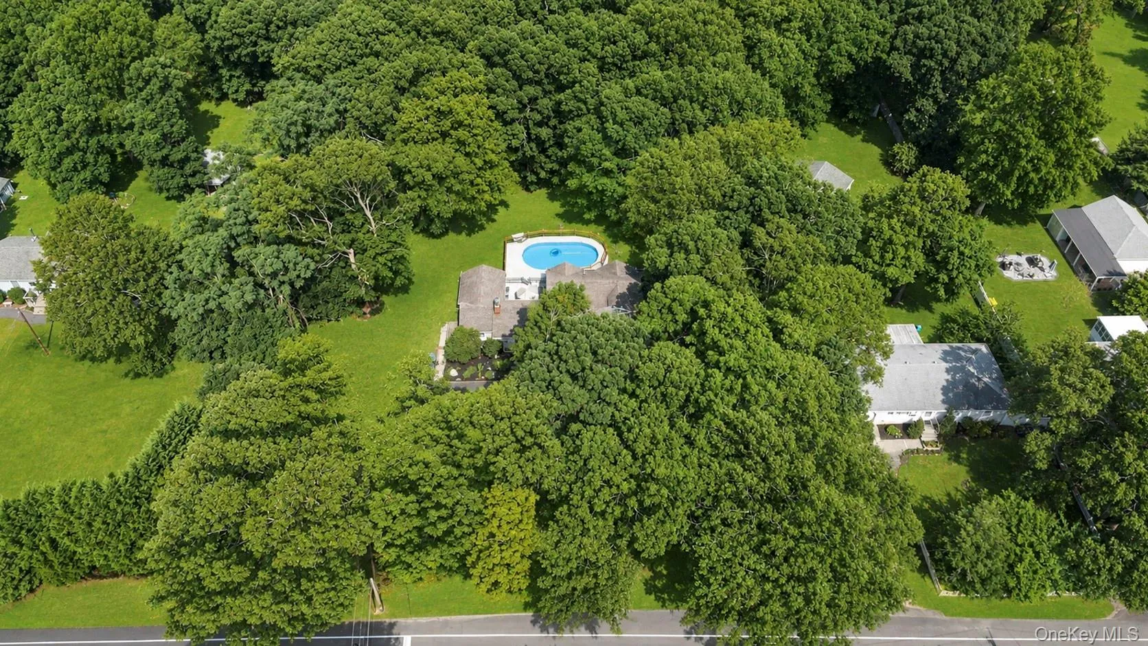 117 Hallock Road, Brookhaven, NY, 4 Bedrooms Bedrooms, 10 Rooms Rooms,2 BathroomsBathrooms,Residential,For Rent,Hallock,0,1033876 117 Hallock Road, Brookhaven, NY, 4 Bedrooms Bedrooms, 10 Rooms Rooms,2 BathroomsBathrooms,Residential,For Rent,Hallock,0,1033876
