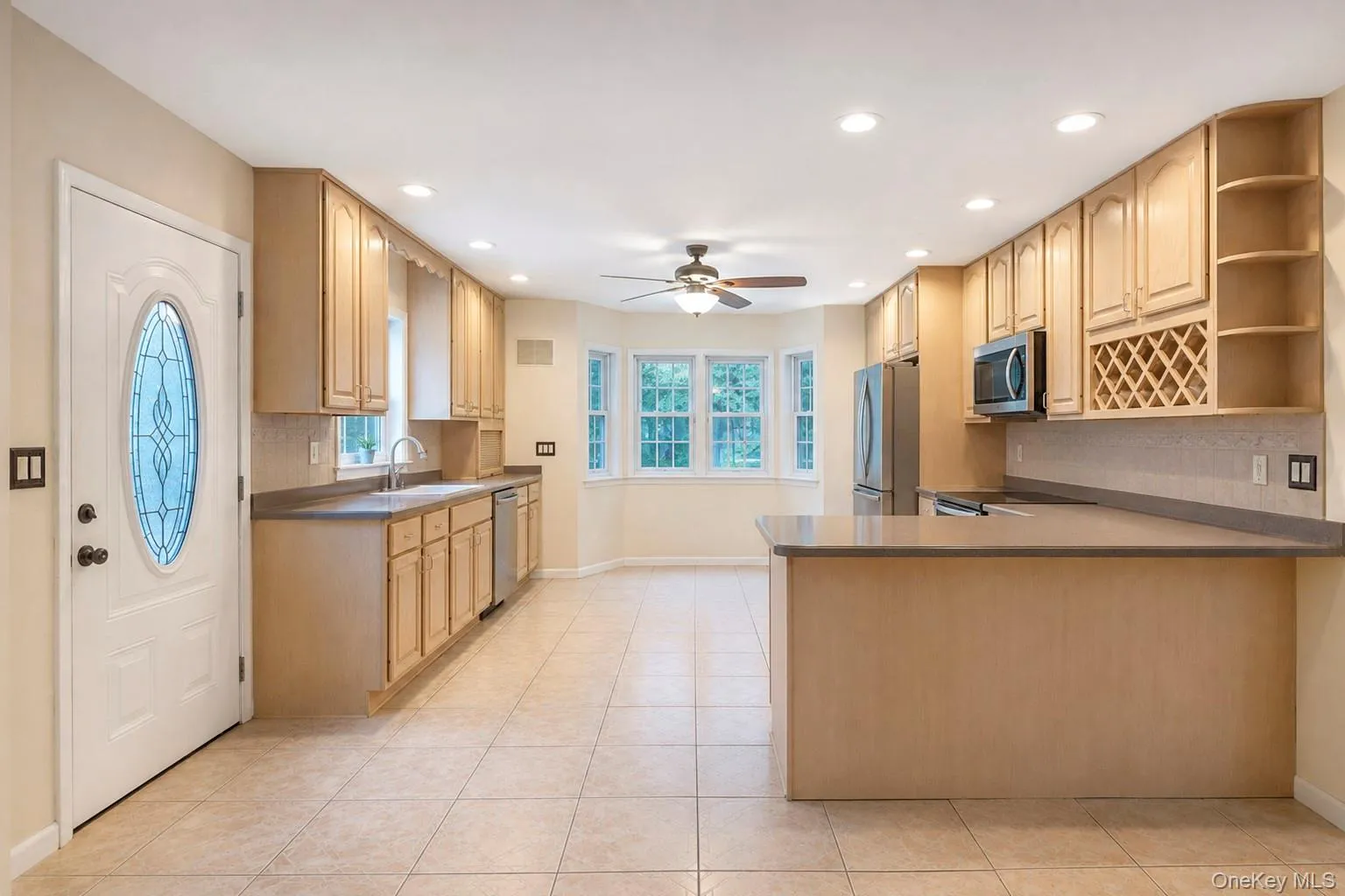 117 Hallock Road, Brookhaven, NY, 4 Bedrooms Bedrooms, 10 Rooms Rooms,2 BathroomsBathrooms,Residential,For Rent,Hallock,0,1033876 117 Hallock Road, Brookhaven, NY, 4 Bedrooms Bedrooms, 10 Rooms Rooms,2 BathroomsBathrooms,Residential,For Rent,Hallock,0,1033876