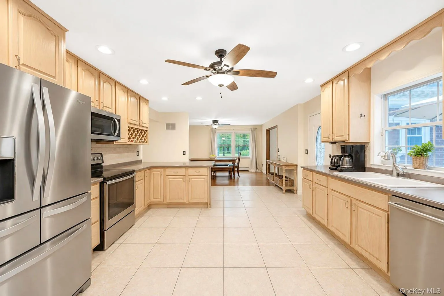 117 Hallock Road, Brookhaven, NY, 4 Bedrooms Bedrooms, 10 Rooms Rooms,2 BathroomsBathrooms,Residential,For Rent,Hallock,0,1033876 117 Hallock Road, Brookhaven, NY, 4 Bedrooms Bedrooms, 10 Rooms Rooms,2 BathroomsBathrooms,Residential,For Rent,Hallock,0,1033876