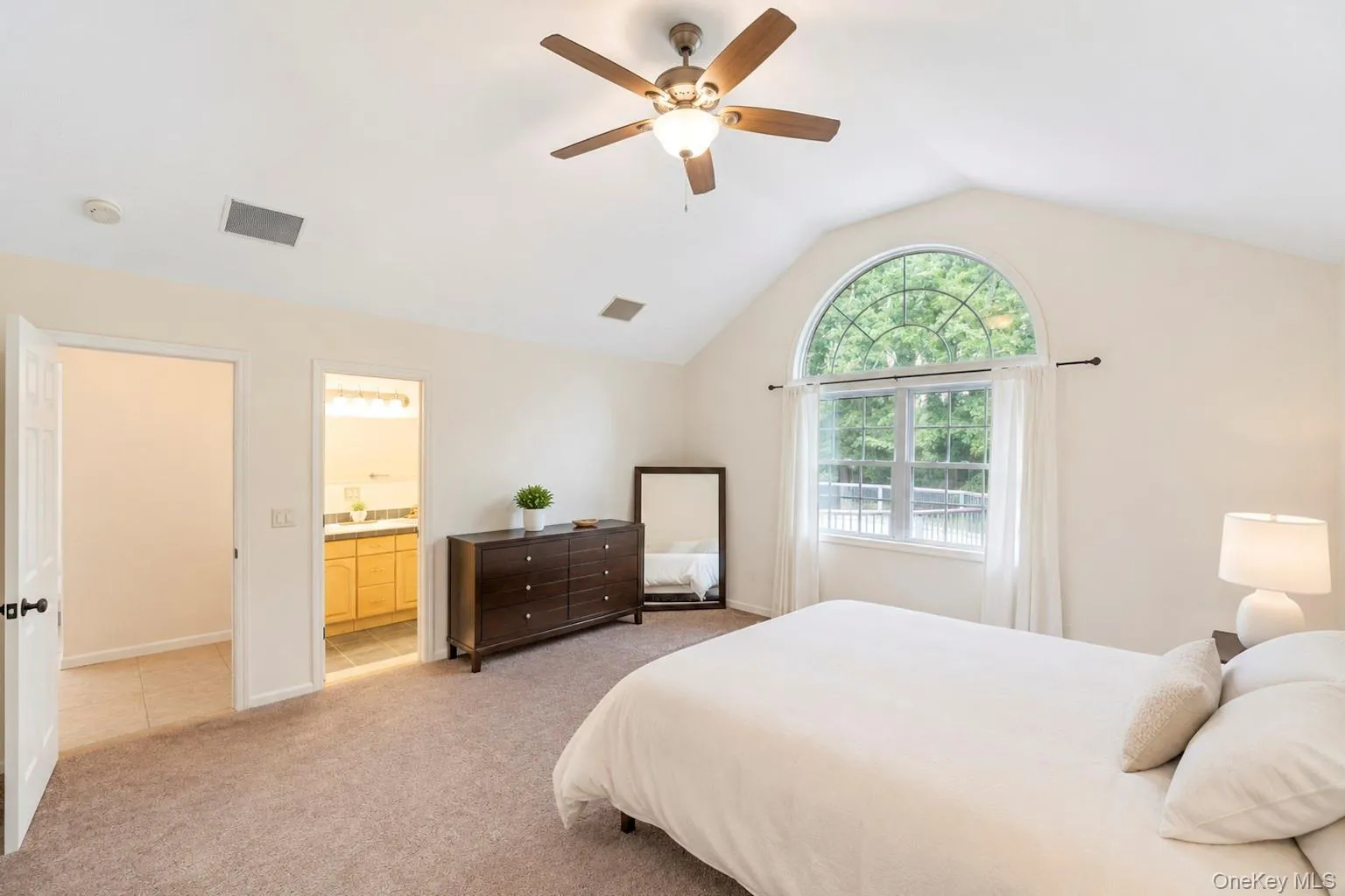 117 Hallock Road, Brookhaven, NY, 4 Bedrooms Bedrooms, 10 Rooms Rooms,2 BathroomsBathrooms,Residential,For Rent,Hallock,0,1033876 117 Hallock Road, Brookhaven, NY, 4 Bedrooms Bedrooms, 10 Rooms Rooms,2 BathroomsBathrooms,Residential,For Rent,Hallock,0,1033876