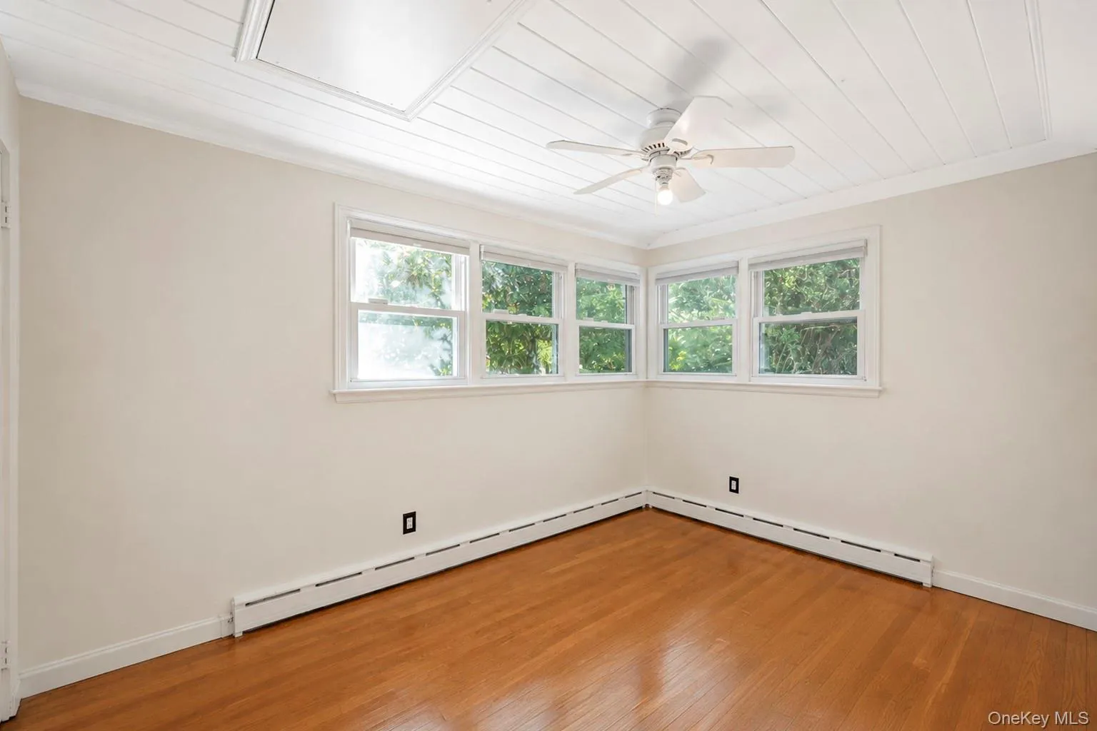 117 Hallock Road, Brookhaven, NY, 4 Bedrooms Bedrooms, 10 Rooms Rooms,2 BathroomsBathrooms,Residential,For Rent,Hallock,0,1033876 117 Hallock Road, Brookhaven, NY, 4 Bedrooms Bedrooms, 10 Rooms Rooms,2 BathroomsBathrooms,Residential,For Rent,Hallock,0,1033876
