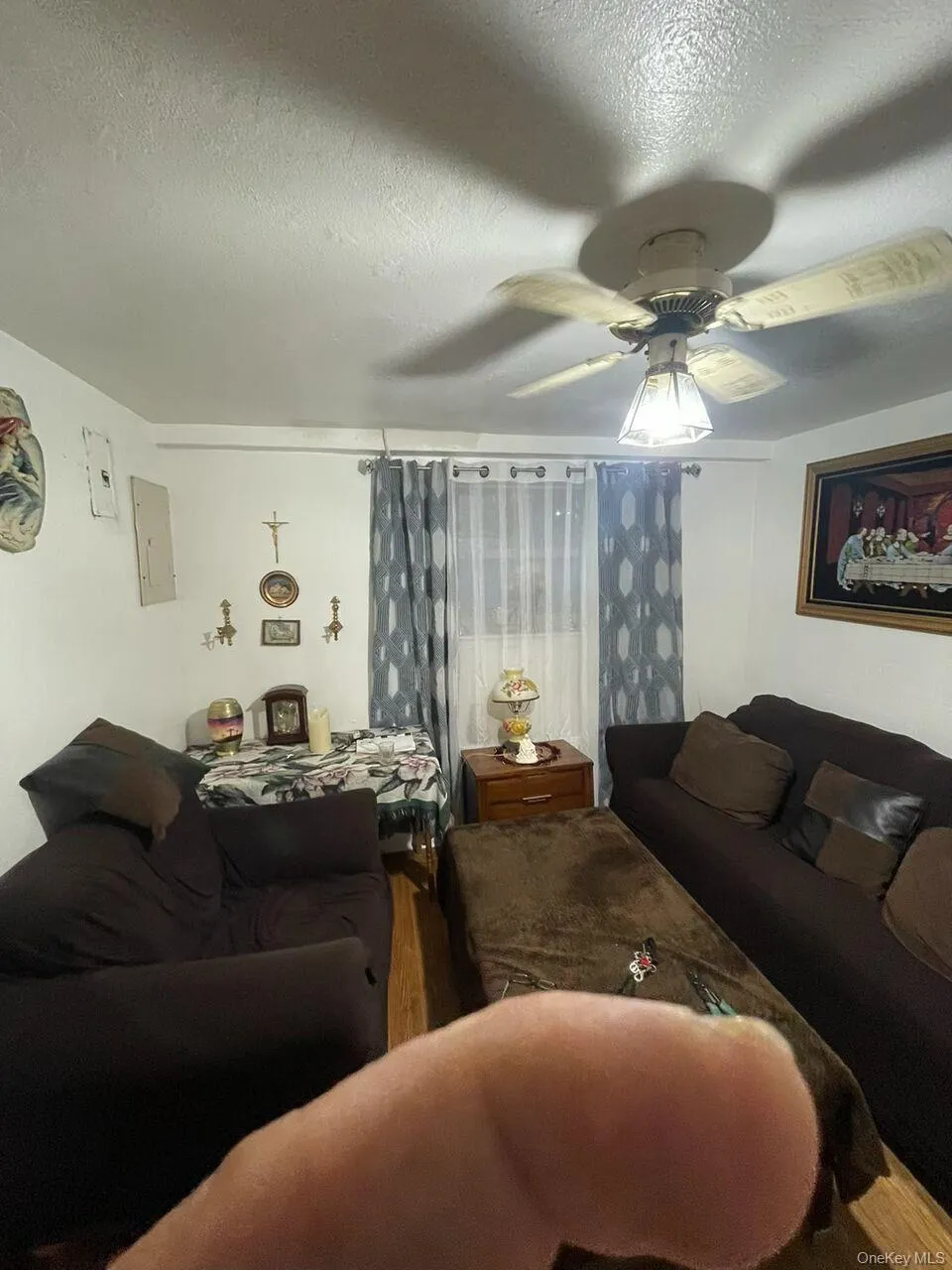 2719 Seymour Avenue, New York, NY, 3 Bedrooms Bedrooms, 6 Rooms Rooms,2 BathroomsBathrooms,Residential,For Rent,Seymour,0,1033880 2719 Seymour Avenue, New York, NY, 3 Bedrooms Bedrooms, 6 Rooms Rooms,2 BathroomsBathrooms,Residential,For Rent,Seymour,0,1033880