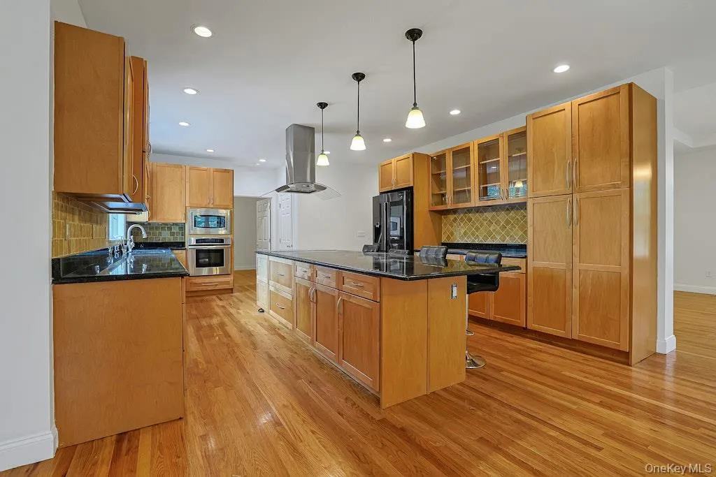 465 North Street, White Plains, NY, 5 Bedrooms Bedrooms, 12 Rooms Rooms,3 BathroomsBathrooms,Residential Lease,For Rent,North,0,1033882 465 North Street, White Plains, NY, 5 Bedrooms Bedrooms, 12 Rooms Rooms,3 BathroomsBathrooms,Residential Lease,For Rent,North,0,1033882