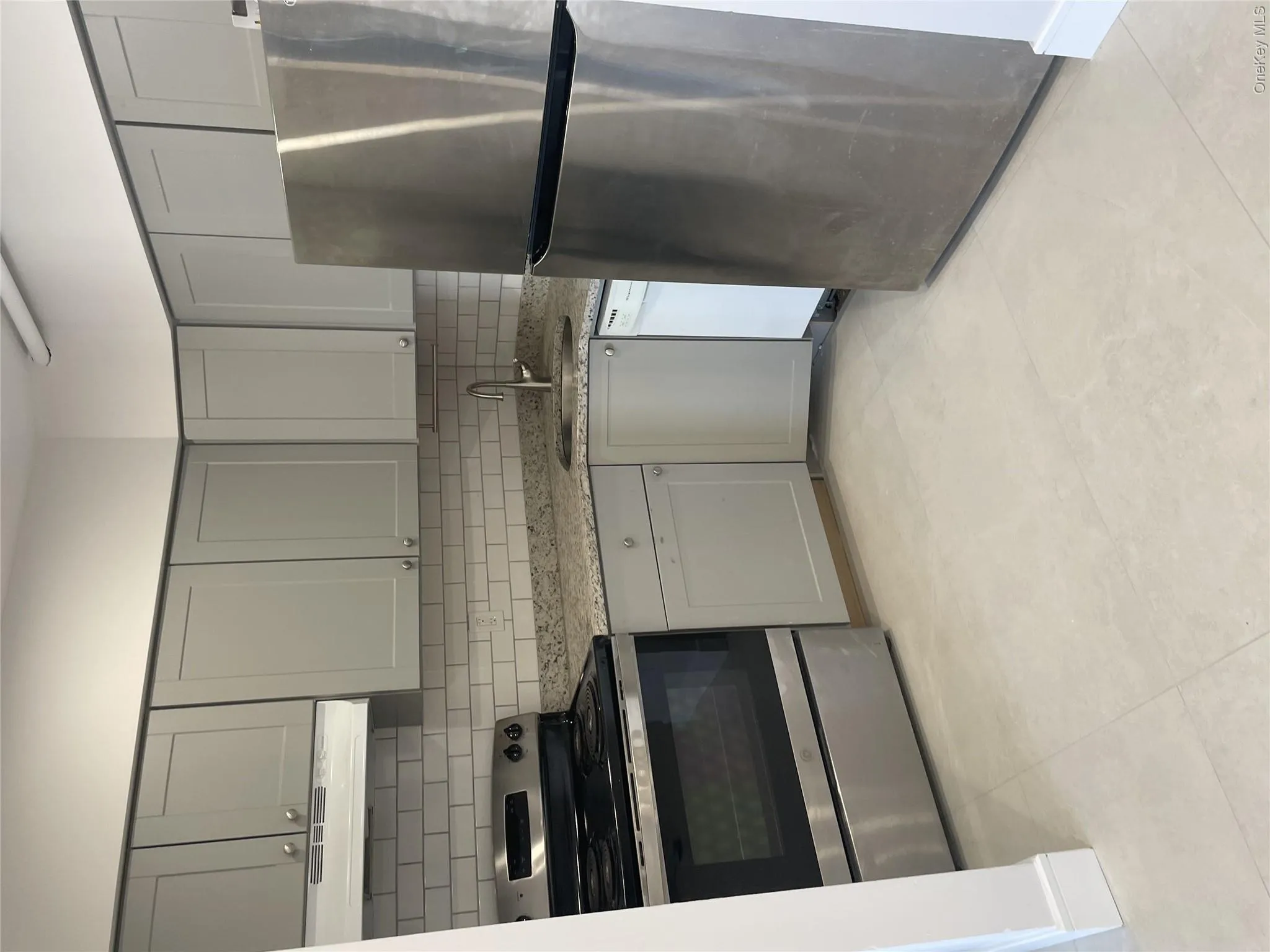 320 Post Avenue, North Hempstead, NY, 1 Bedroom Bedrooms, 3 Rooms Rooms,1 BathroomBathrooms,Residential Lease,For Rent,Post,0,1033883 320 Post Avenue, North Hempstead, NY, 1 Bedroom Bedrooms, 3 Rooms Rooms,1 BathroomBathrooms,Residential Lease,For Rent,Post,0,1033883