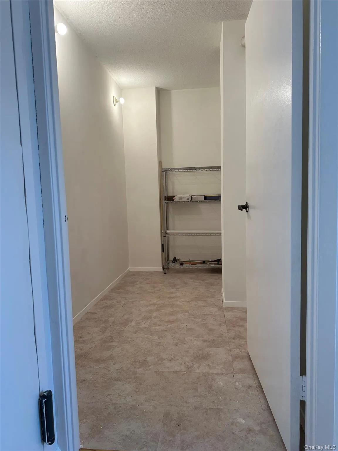 800 Willis Avenue, North Hempstead, NY, 1 Bedroom Bedrooms, 6 Rooms Rooms,1 BathroomBathrooms,Residential,For Rent,Willis,0,1033885 800 Willis Avenue, North Hempstead, NY, 1 Bedroom Bedrooms, 6 Rooms Rooms,1 BathroomBathrooms,Residential,For Rent,Willis,0,1033885