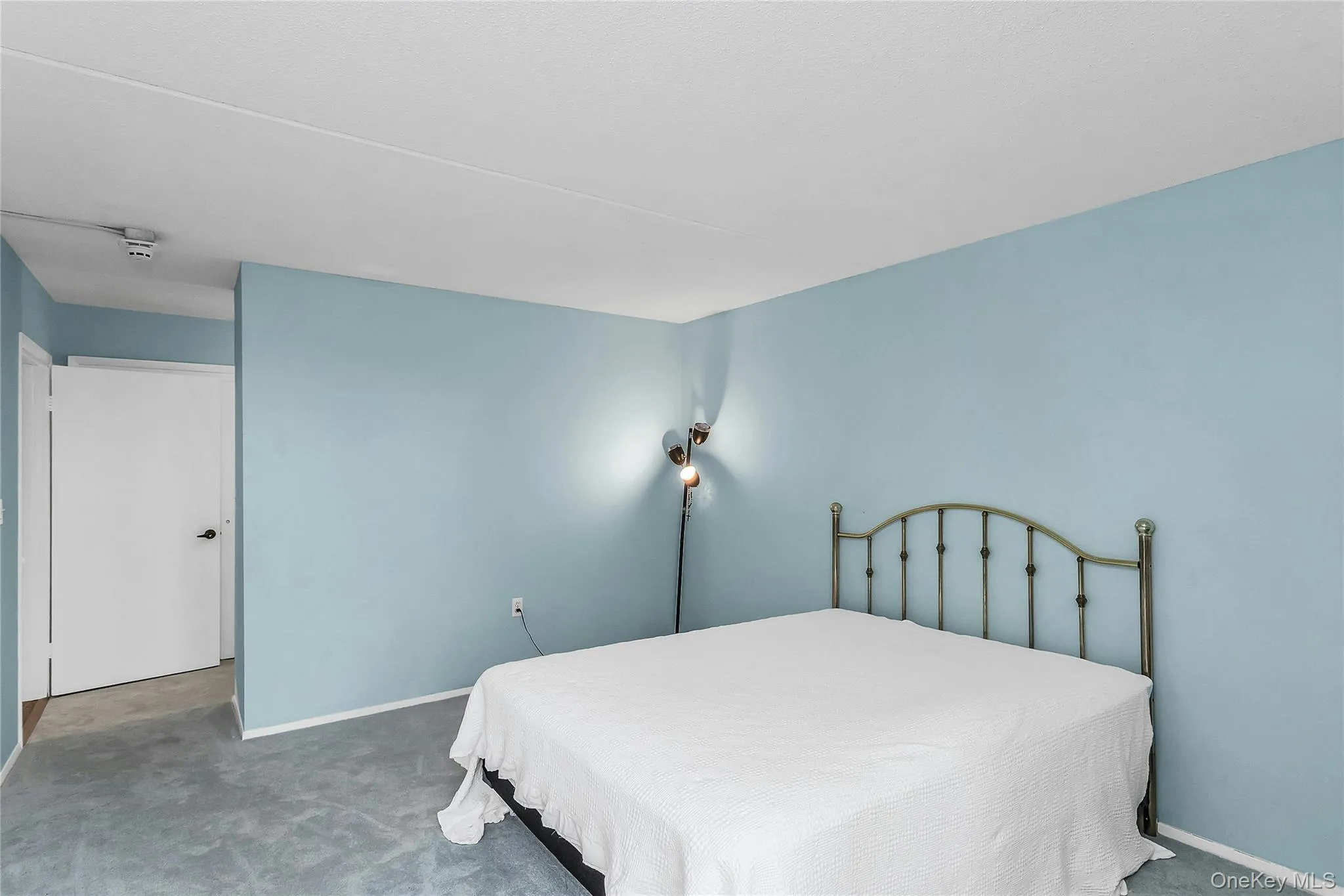 800 Willis Avenue, North Hempstead, NY, 1 Bedroom Bedrooms, 6 Rooms Rooms,1 BathroomBathrooms,Residential,For Rent,Willis,0,1033885 800 Willis Avenue, North Hempstead, NY, 1 Bedroom Bedrooms, 6 Rooms Rooms,1 BathroomBathrooms,Residential,For Rent,Willis,0,1033885