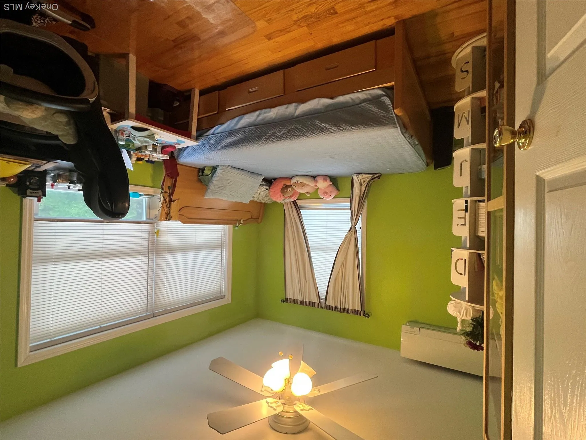 8622 251st Street, New York, NY, 4 Bedrooms Bedrooms, 8 Rooms Rooms,2 BathroomsBathrooms,Residential,For Rent,251st,0,1033887 8622 251st Street, New York, NY, 4 Bedrooms Bedrooms, 8 Rooms Rooms,2 BathroomsBathrooms,Residential,For Rent,251st,0,1033887