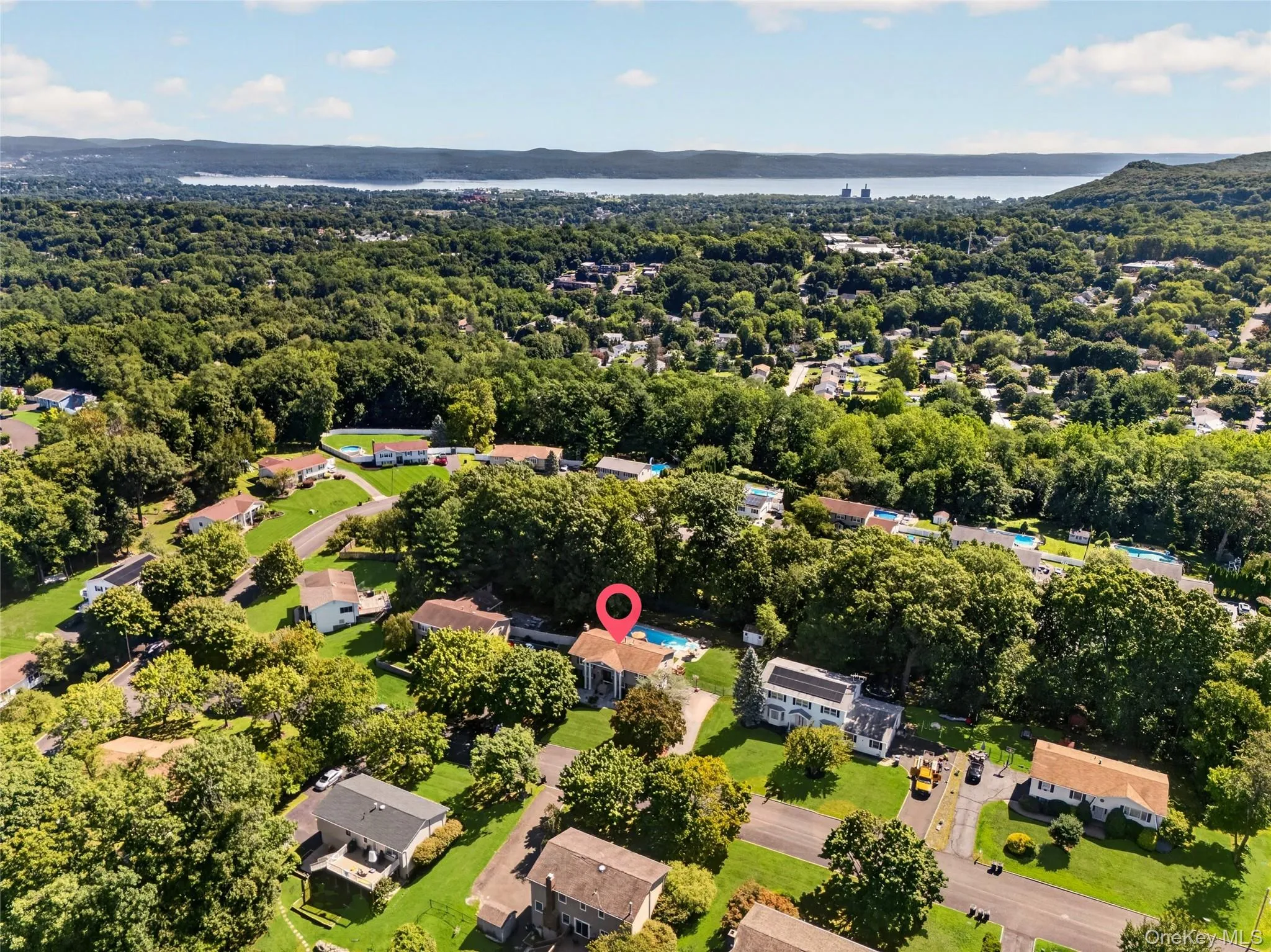 4 Rockridge Drive, Haverstraw, NY, 4 Bedrooms Bedrooms, 7 Rooms Rooms,3 BathroomsBathrooms,Residential,For Rent,Rockridge,0,1033891 4 Rockridge Drive, Haverstraw, NY, 4 Bedrooms Bedrooms, 7 Rooms Rooms,3 BathroomsBathrooms,Residential,For Rent,Rockridge,0,1033891