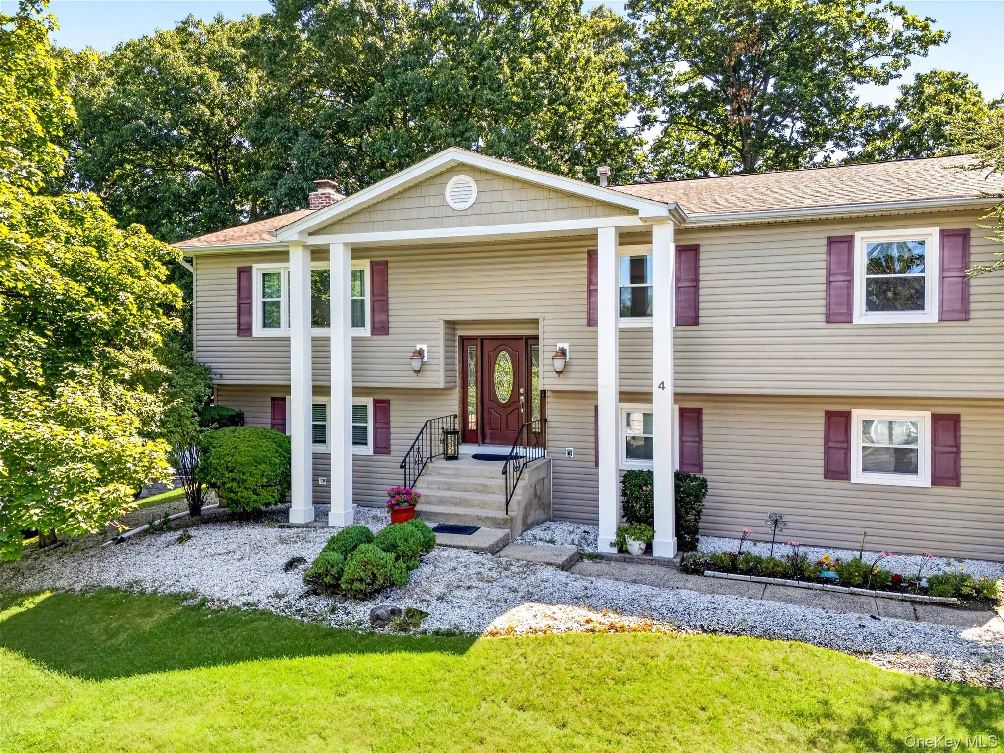4 Rockridge Drive, Haverstraw, NY, 4 Bedrooms Bedrooms, 7 Rooms Rooms,3 BathroomsBathrooms,Residential,For Rent,Rockridge,0,1033891 4 Rockridge Drive, Haverstraw, NY, 4 Bedrooms Bedrooms, 7 Rooms Rooms,3 BathroomsBathrooms,Residential,For Rent,Rockridge,0,1033891