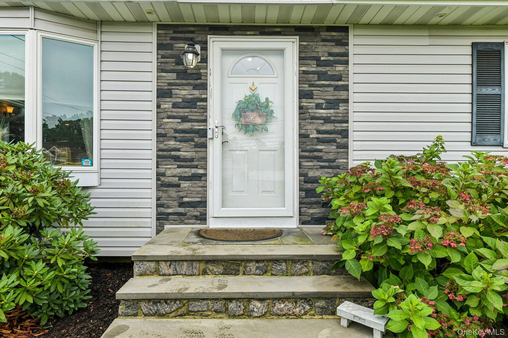 38 Nathan Drive, Islip, NY, 3 Bedrooms Bedrooms, 9 Rooms Rooms,1 BathroomBathrooms,Residential,For Rent,Nathan,0,1033901 38 Nathan Drive, Islip, NY, 3 Bedrooms Bedrooms, 9 Rooms Rooms,1 BathroomBathrooms,Residential,For Rent,Nathan,0,1033901