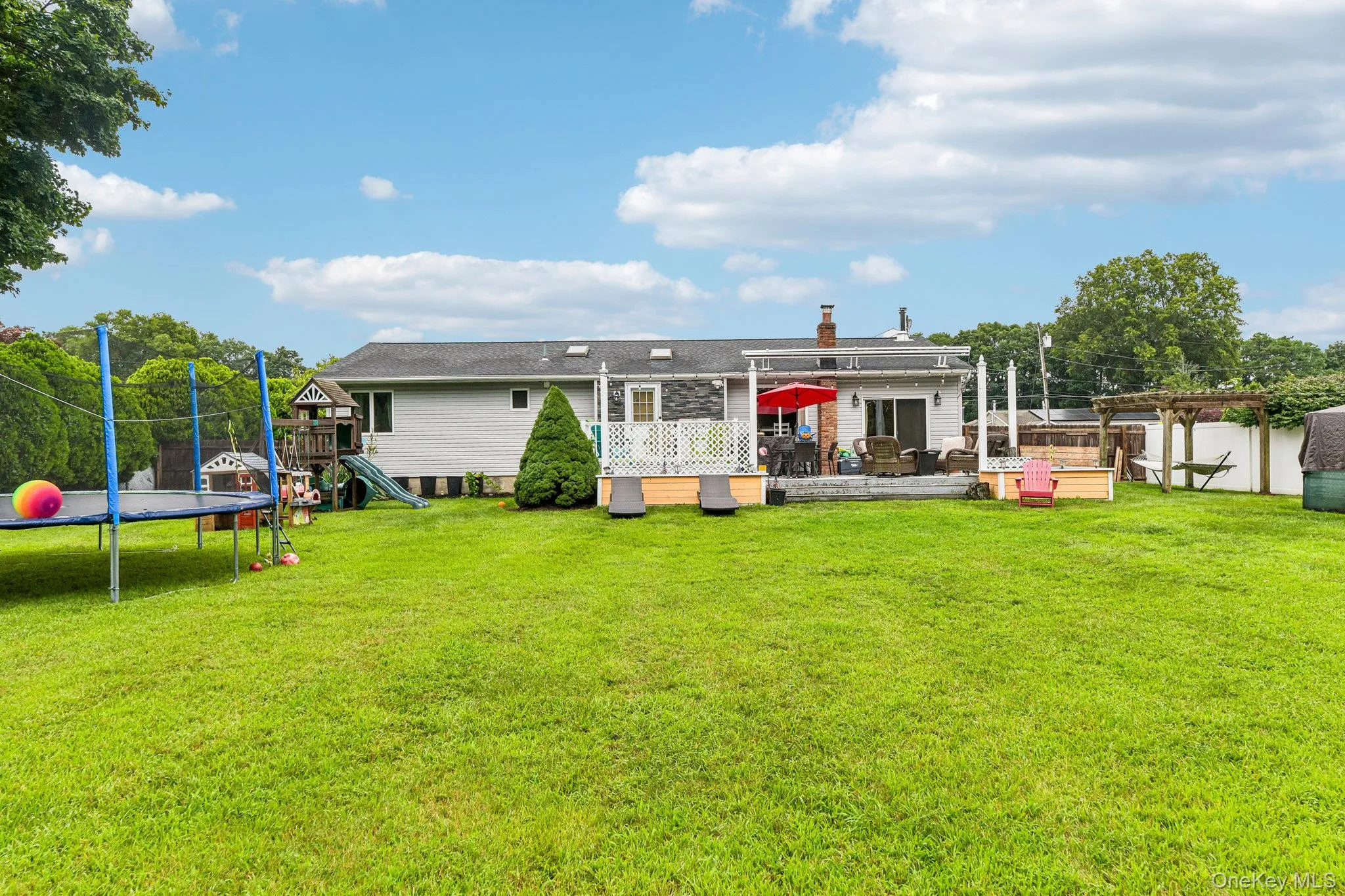 38 Nathan Drive, Islip, NY, 3 Bedrooms Bedrooms, 9 Rooms Rooms,1 BathroomBathrooms,Residential,For Rent,Nathan,0,1033901 38 Nathan Drive, Islip, NY, 3 Bedrooms Bedrooms, 9 Rooms Rooms,1 BathroomBathrooms,Residential,For Rent,Nathan,0,1033901