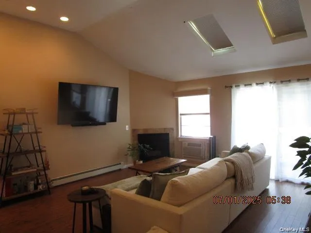 28 Lexington Hill, Monroe, NY, 2 Bedrooms Bedrooms, 5 Rooms Rooms,2 BathroomsBathrooms,Residential Lease,For Rent,Lexington,0,1033907 28 Lexington Hill, Monroe, NY, 2 Bedrooms Bedrooms, 5 Rooms Rooms,2 BathroomsBathrooms,Residential Lease,For Rent,Lexington,0,1033907