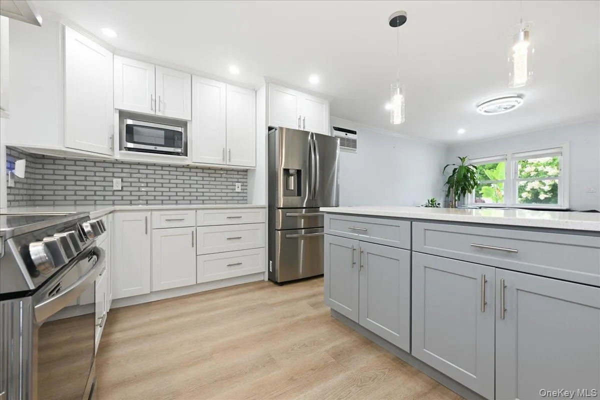 913 Merillon Avenue, Hempstead, NY, 4 Bedrooms Bedrooms, 6 Rooms Rooms,1 BathroomBathrooms,Residential,For Rent,Merillon,0,1033908 913 Merillon Avenue, Hempstead, NY, 4 Bedrooms Bedrooms, 6 Rooms Rooms,1 BathroomBathrooms,Residential,For Rent,Merillon,0,1033908