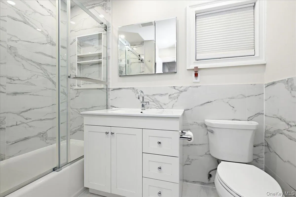 913 Merillon Avenue, Hempstead, NY, 4 Bedrooms Bedrooms, 6 Rooms Rooms,1 BathroomBathrooms,Residential,For Rent,Merillon,0,1033908 913 Merillon Avenue, Hempstead, NY, 4 Bedrooms Bedrooms, 6 Rooms Rooms,1 BathroomBathrooms,Residential,For Rent,Merillon,0,1033908