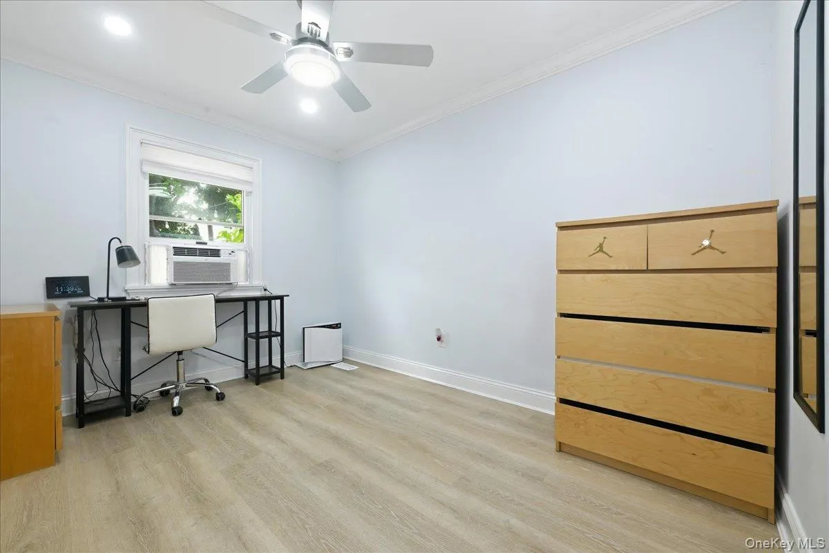 913 Merillon Avenue, Hempstead, NY, 4 Bedrooms Bedrooms, 6 Rooms Rooms,1 BathroomBathrooms,Residential,For Rent,Merillon,0,1033908 913 Merillon Avenue, Hempstead, NY, 4 Bedrooms Bedrooms, 6 Rooms Rooms,1 BathroomBathrooms,Residential,For Rent,Merillon,0,1033908